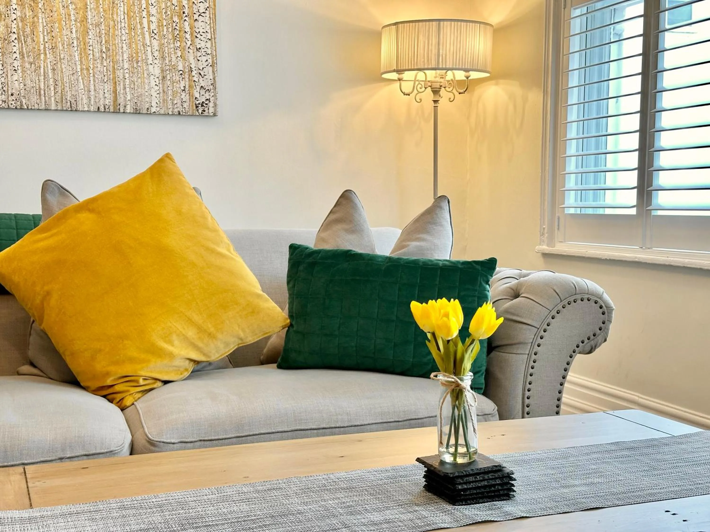 Living room in Gillygate Nest with Free Allocated Parking