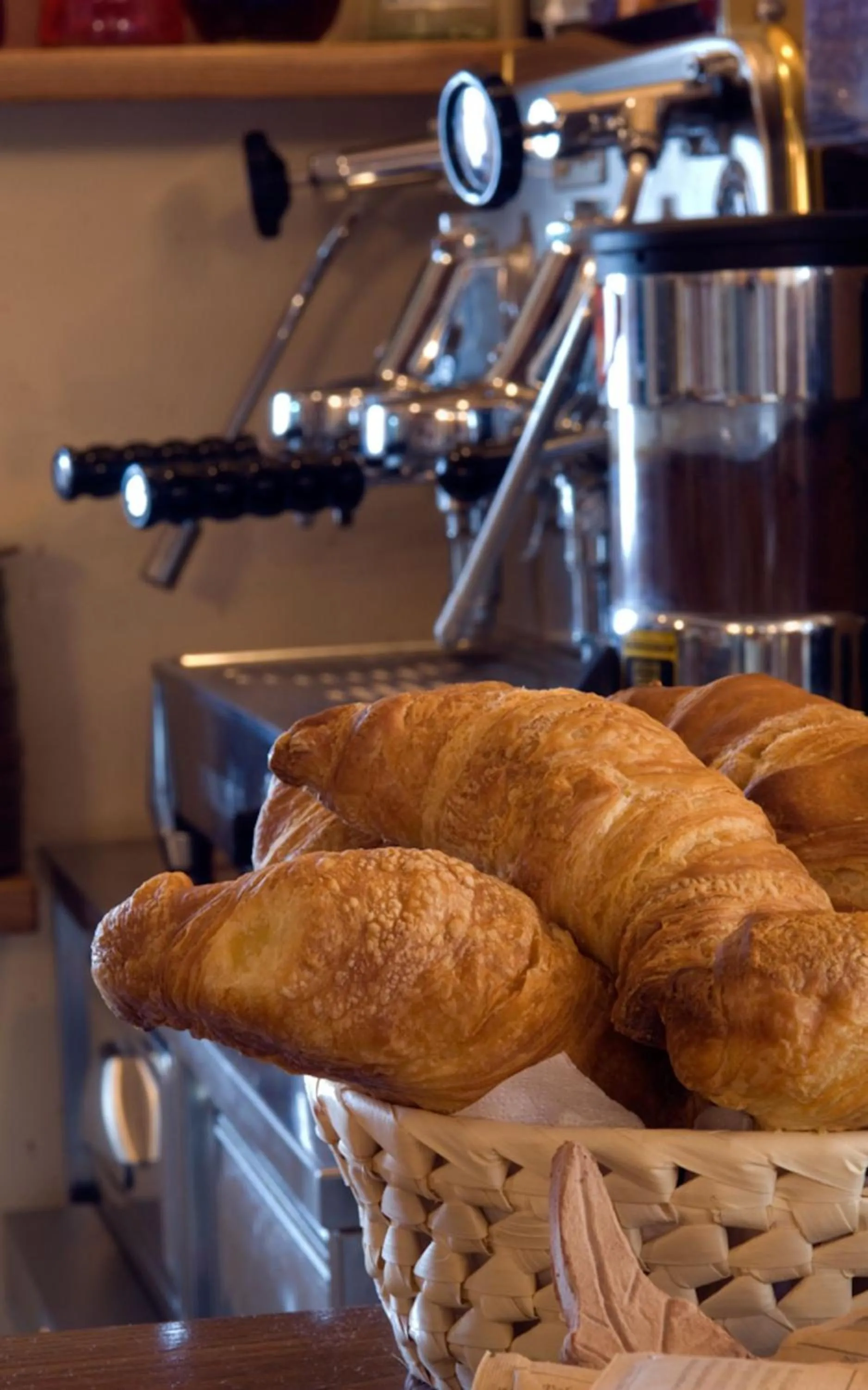 Food and drinks in Palazzo Brandano Hotel