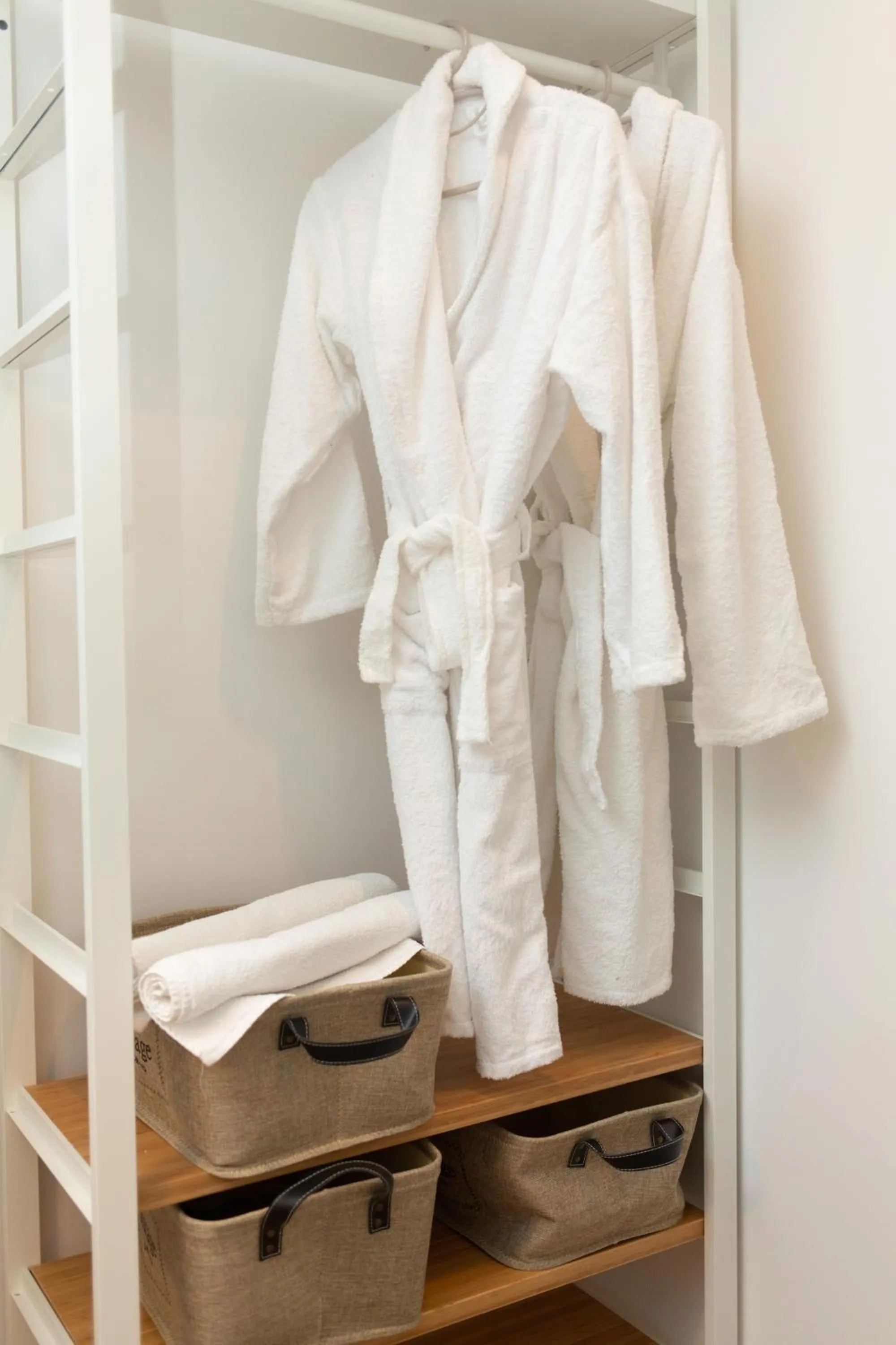 room service in Metropole Apartments Royal Residence