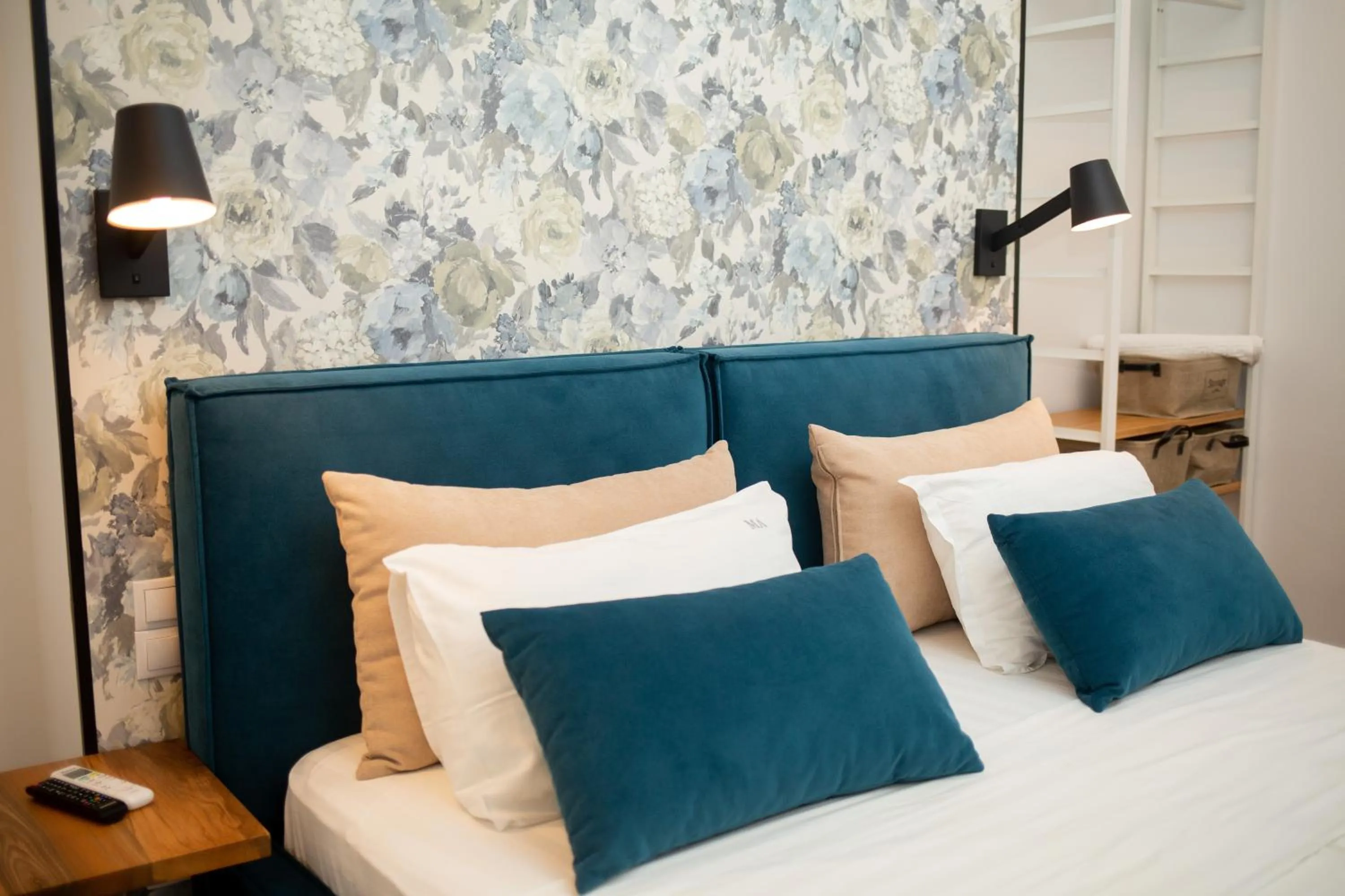 Bedroom, Bed in Metropole Apartments Royal Residence