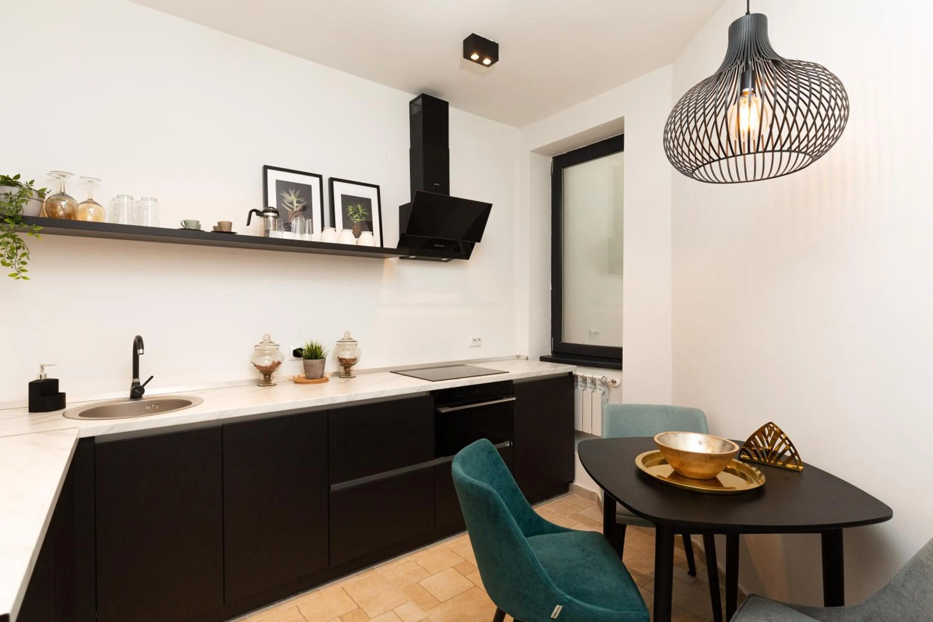 kitchen in Metropole Apartments Royal Residence