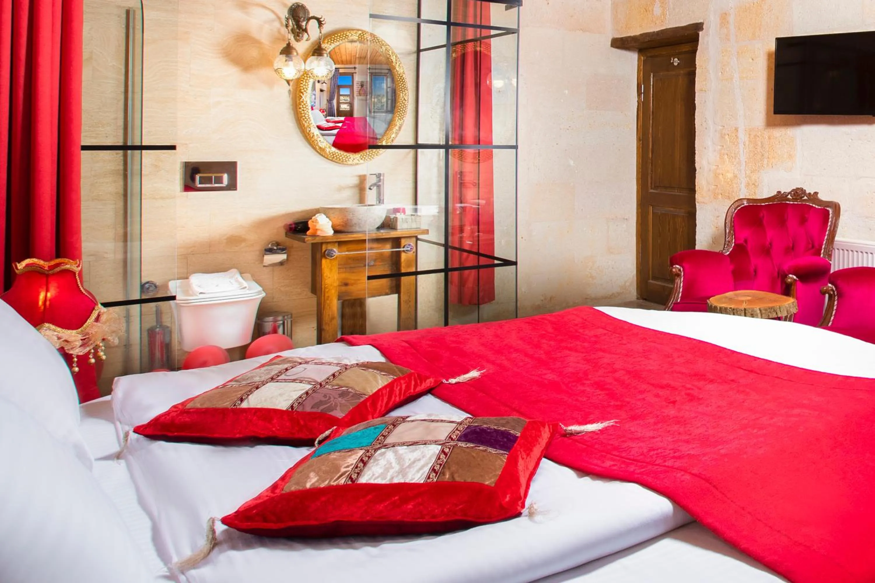 Bed in Carna Cave Hotel Cappadocia Only Adult