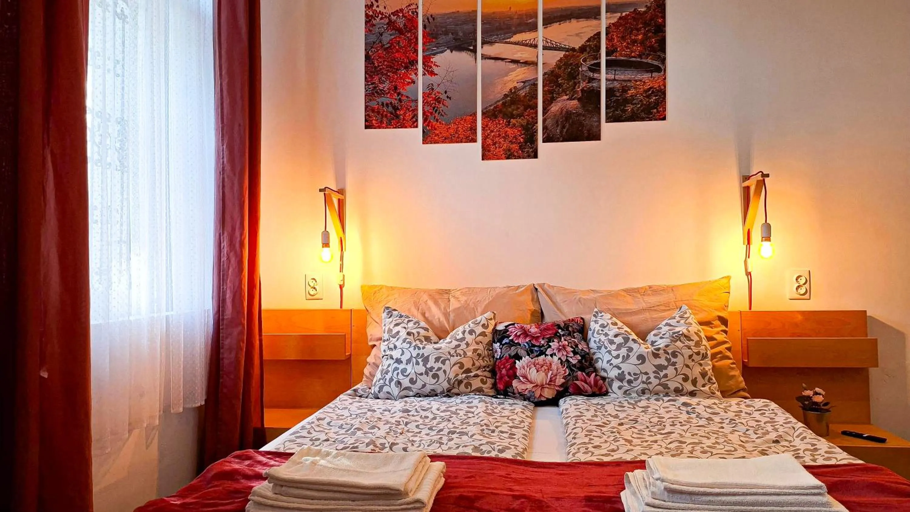 Bed in GoodMo Budapest Smart Rooms