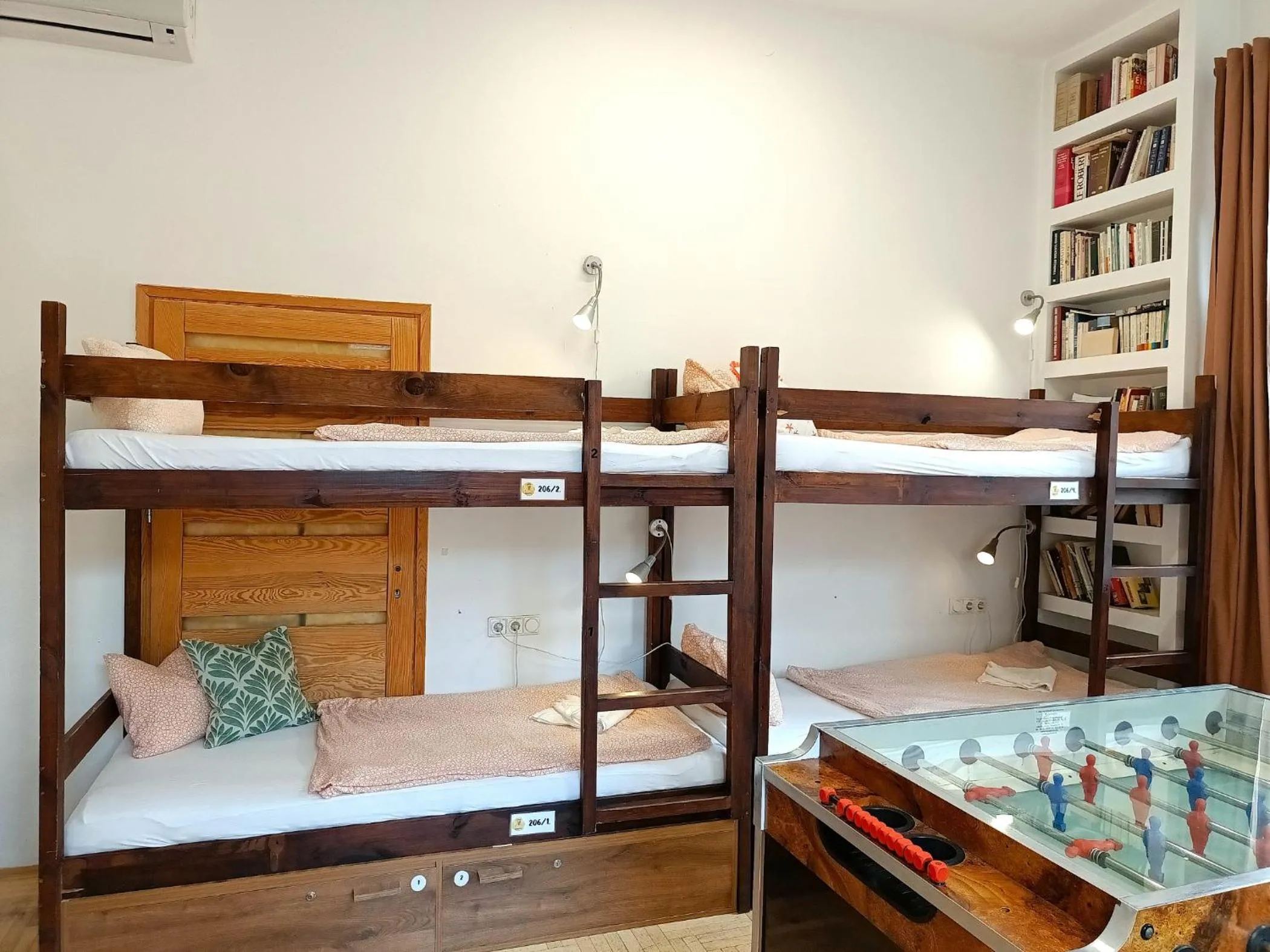 Bed in GoodMo Budapest Smart Rooms