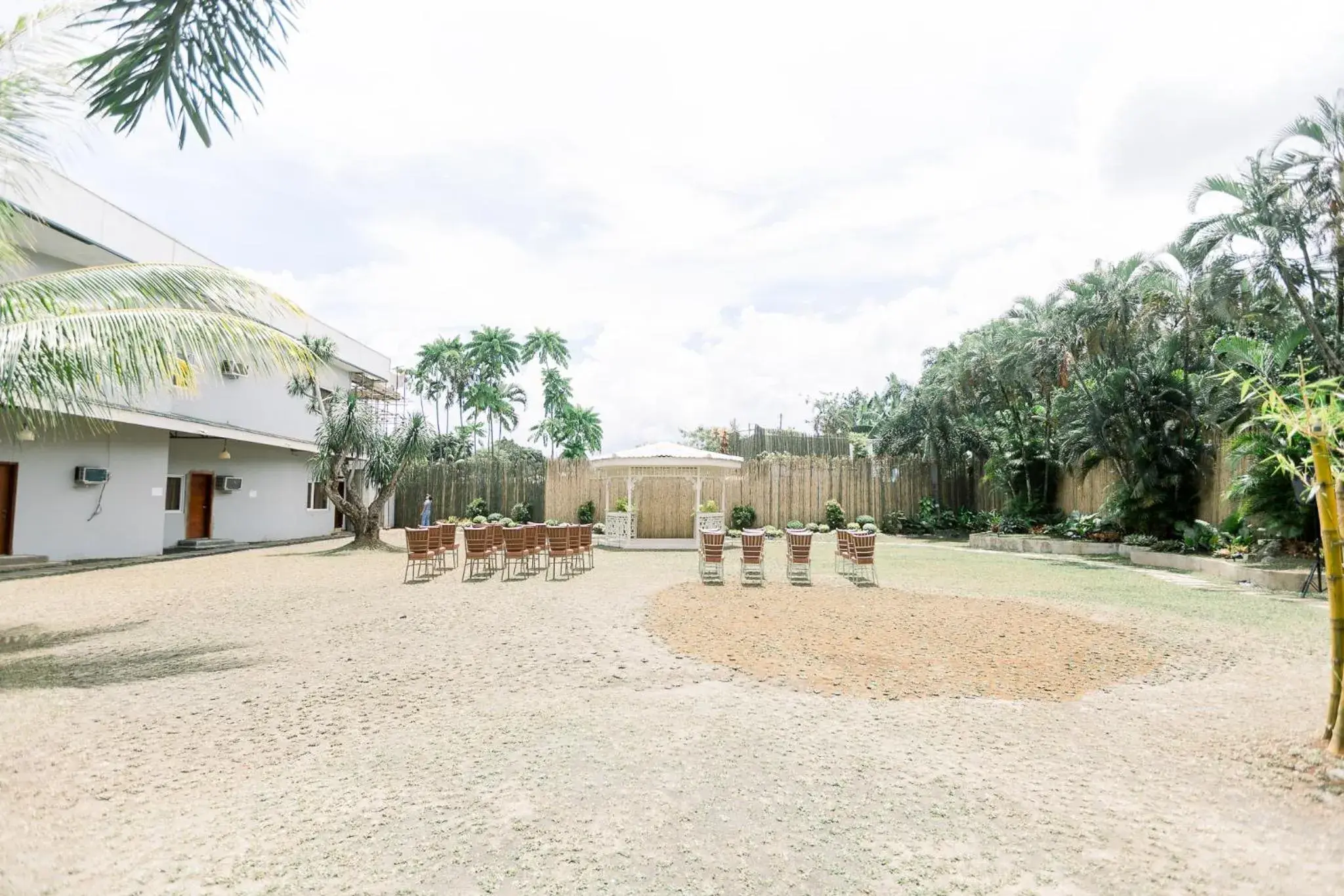 Garden view in Hotel Valencia Garden view in Hotel Valencia