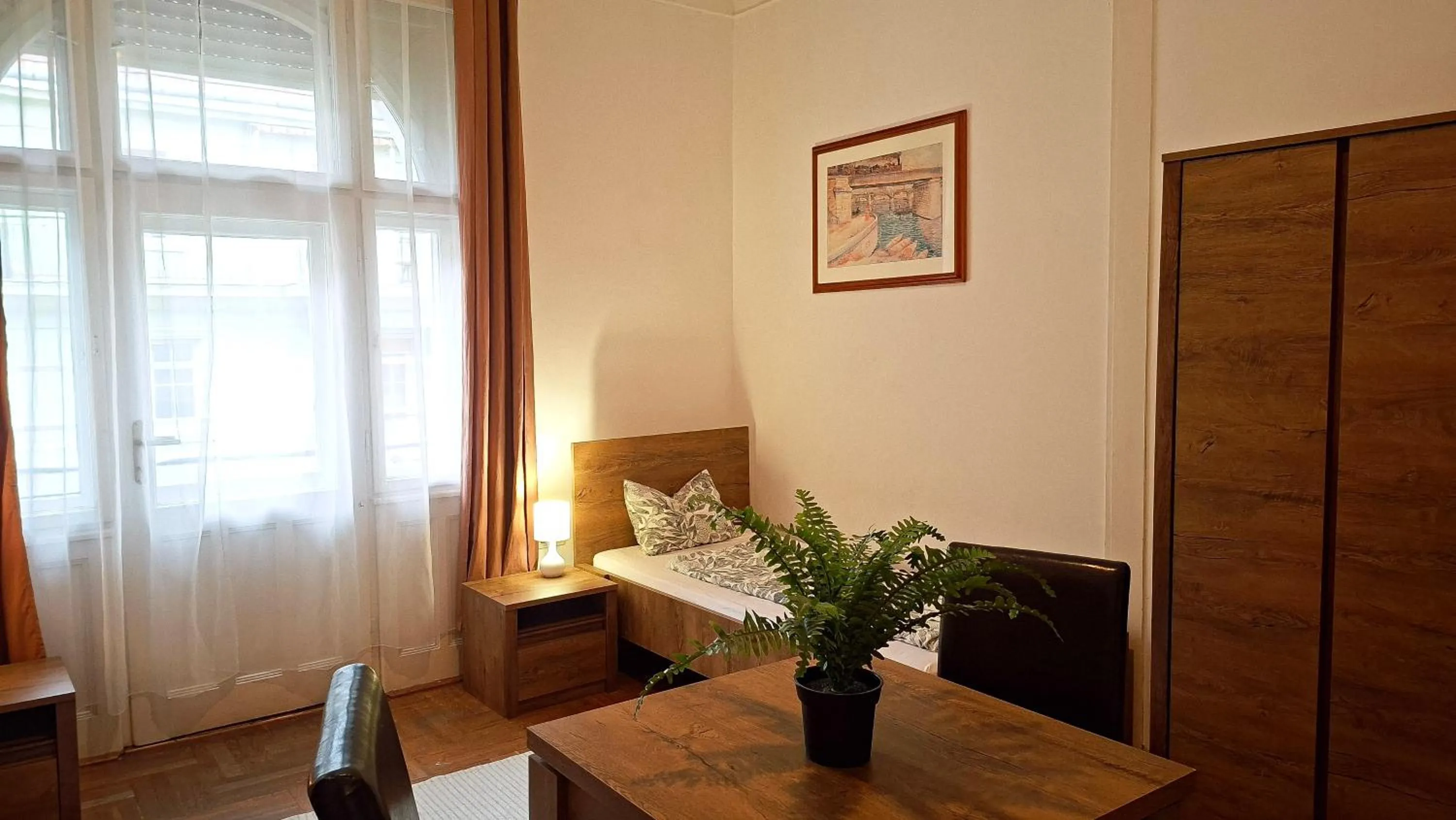 Black Sheep Budapest Smart Rooms