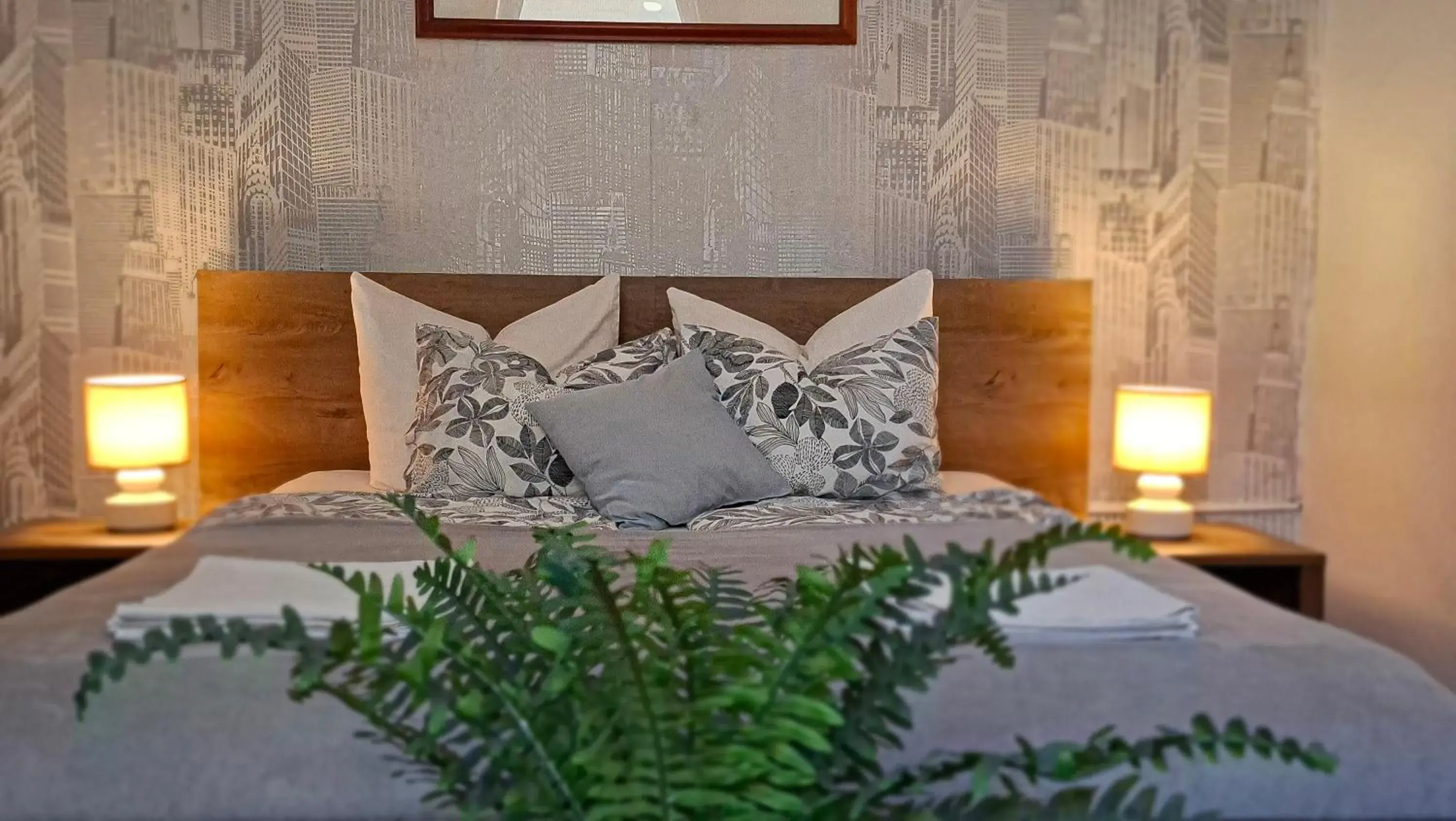 Double Room with Shared Bathroom - single occupancy in Black Sheep Budapest Smart Rooms Double Room with Shared Bathroom - single occupancy in Black Sheep Budapest Smart Rooms