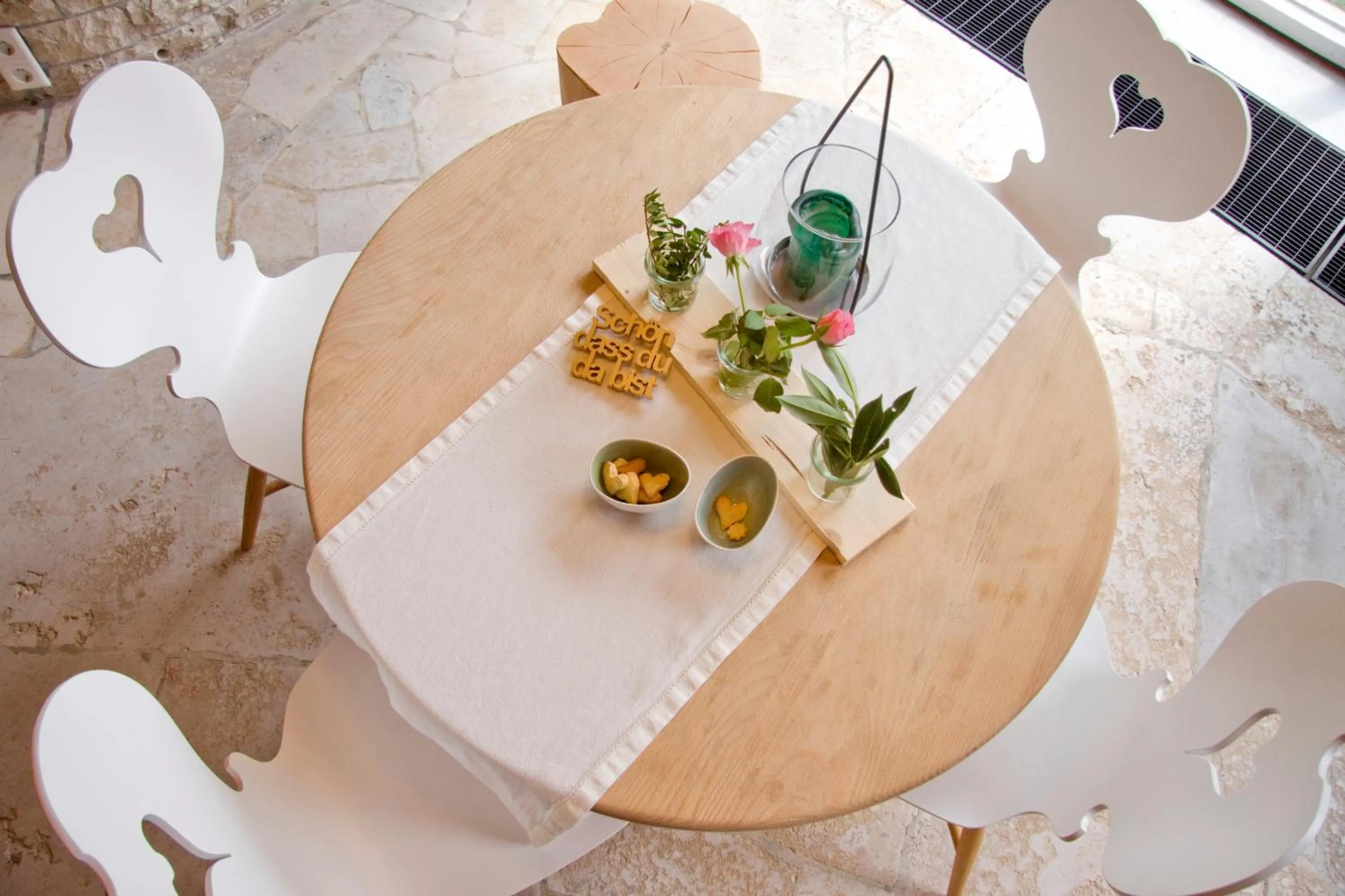 Communal lounge/ TV room in Bavaria Biohotel