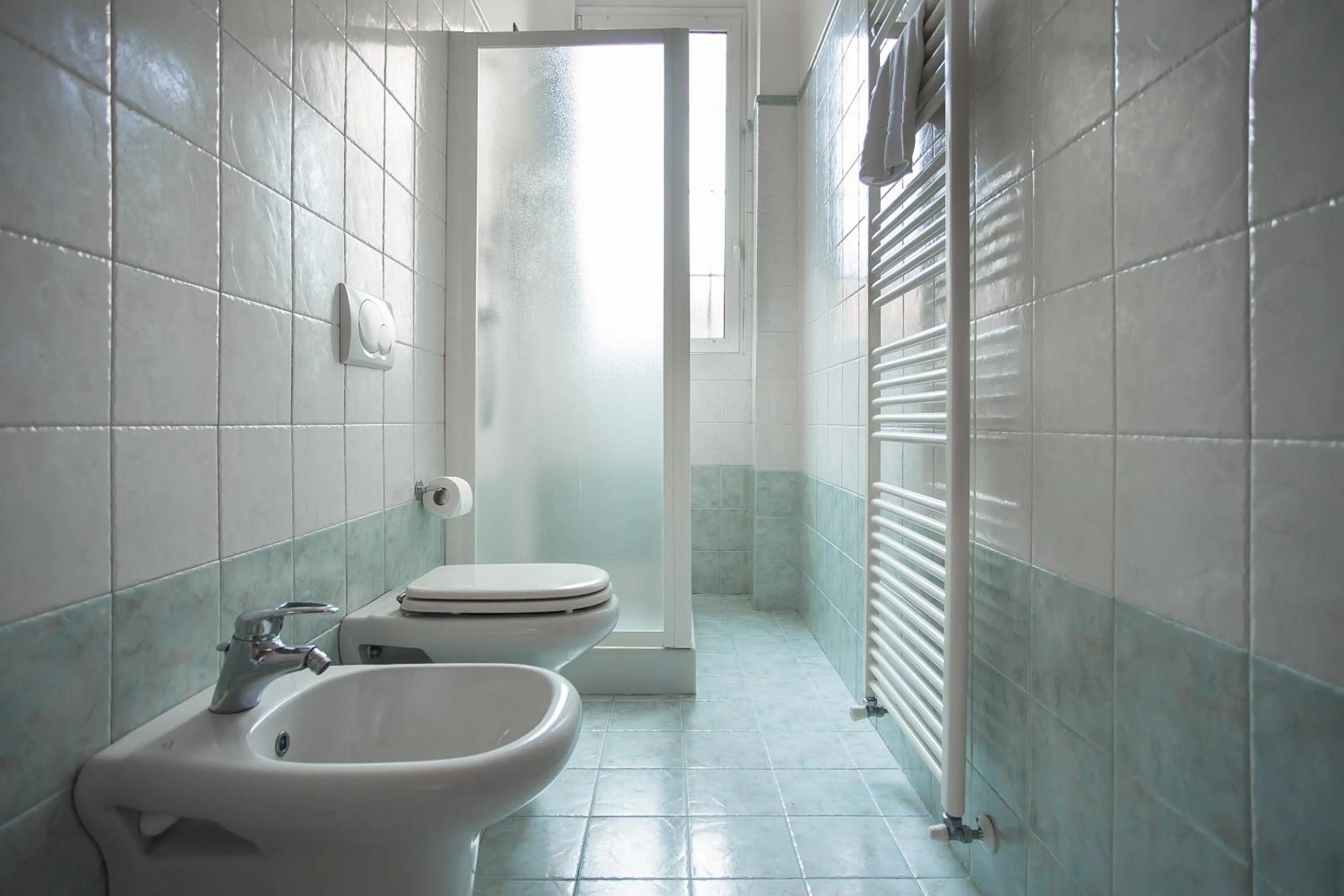 Shower in Hotel Amico