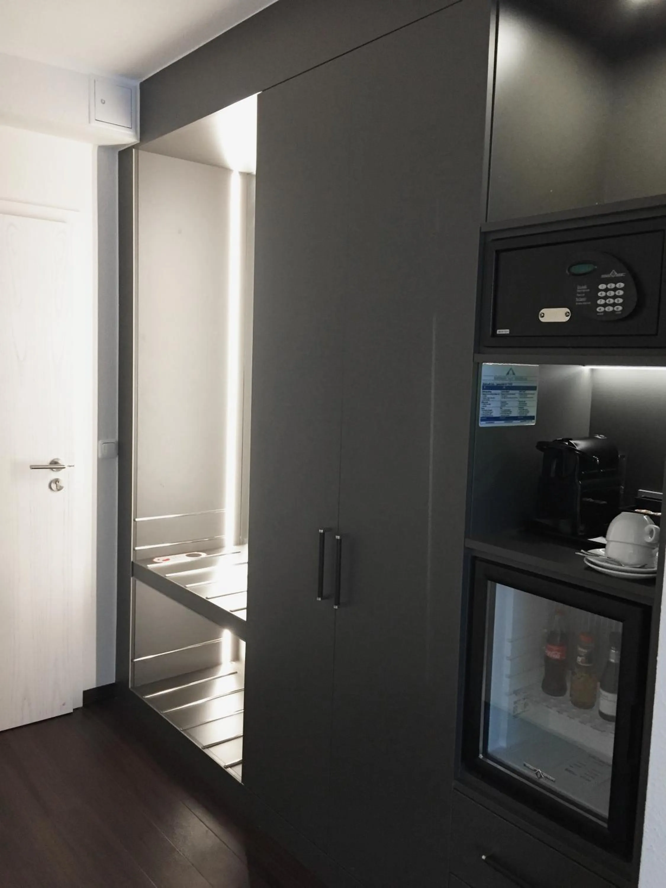 Coffee/tea facilities in Hotel Schweizer Hof