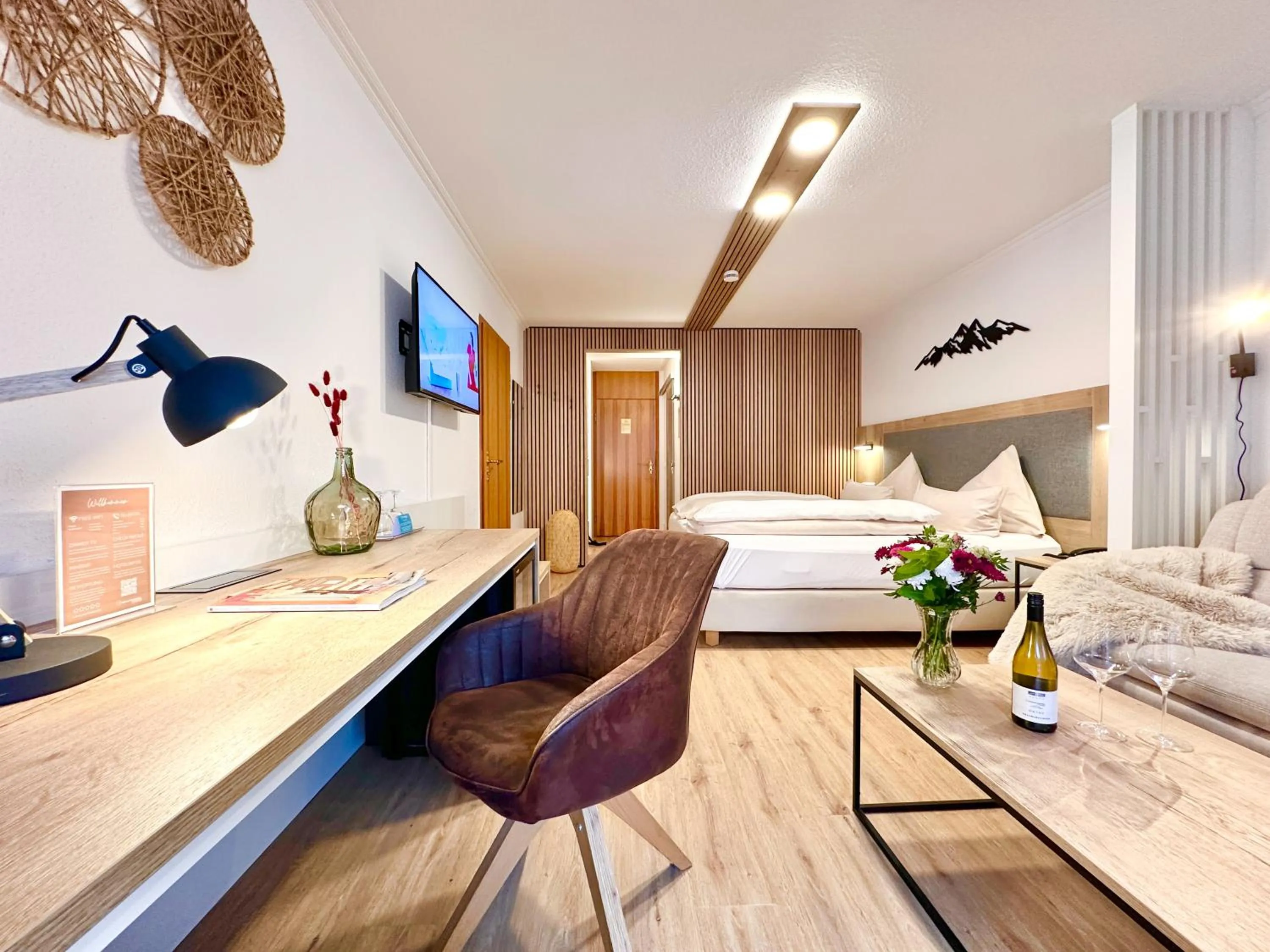 Restaurant/places to eat, Bed in Yachthotel Chiemsee GmbH