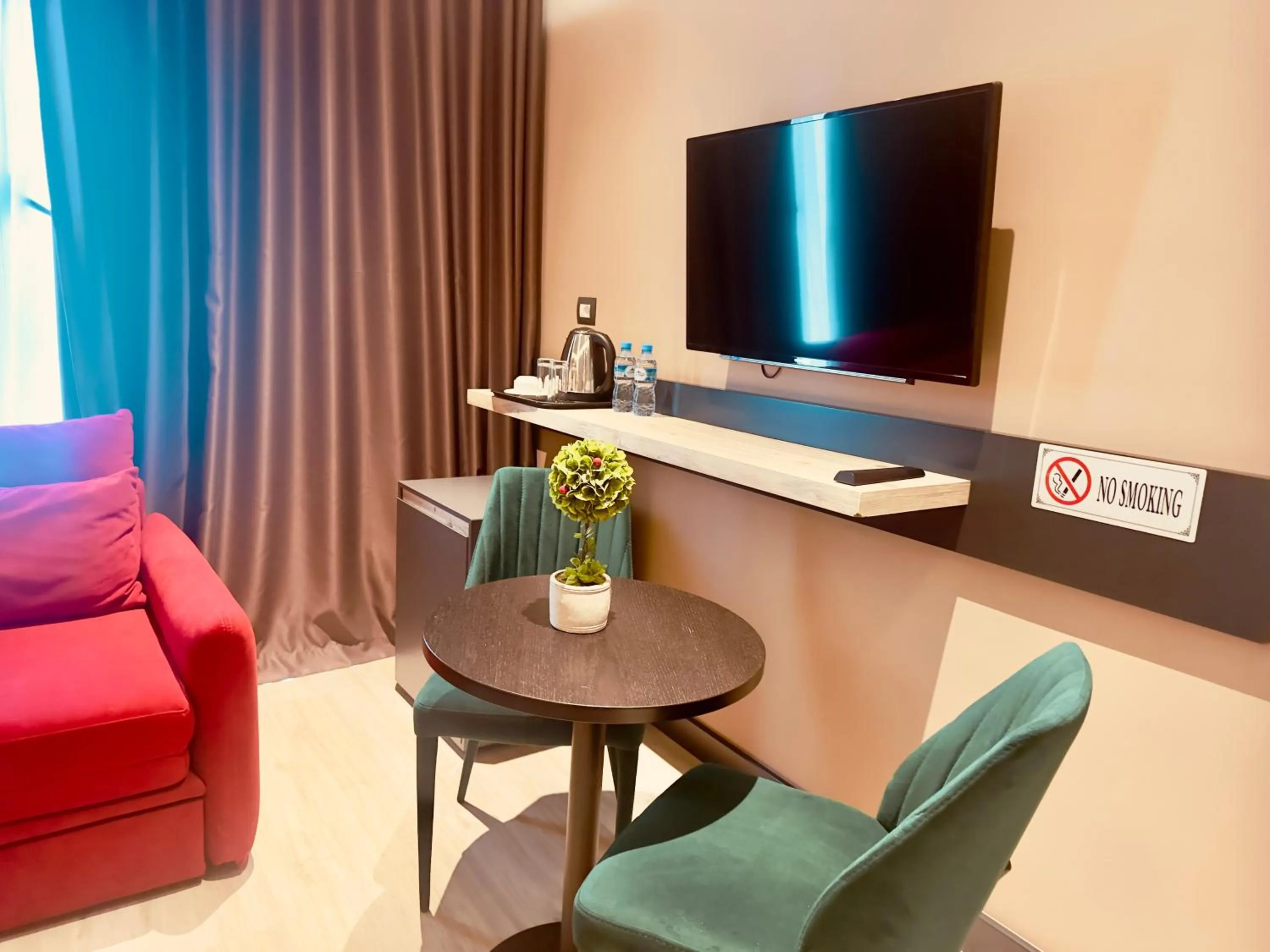 TV and multimedia in Hotel Olive