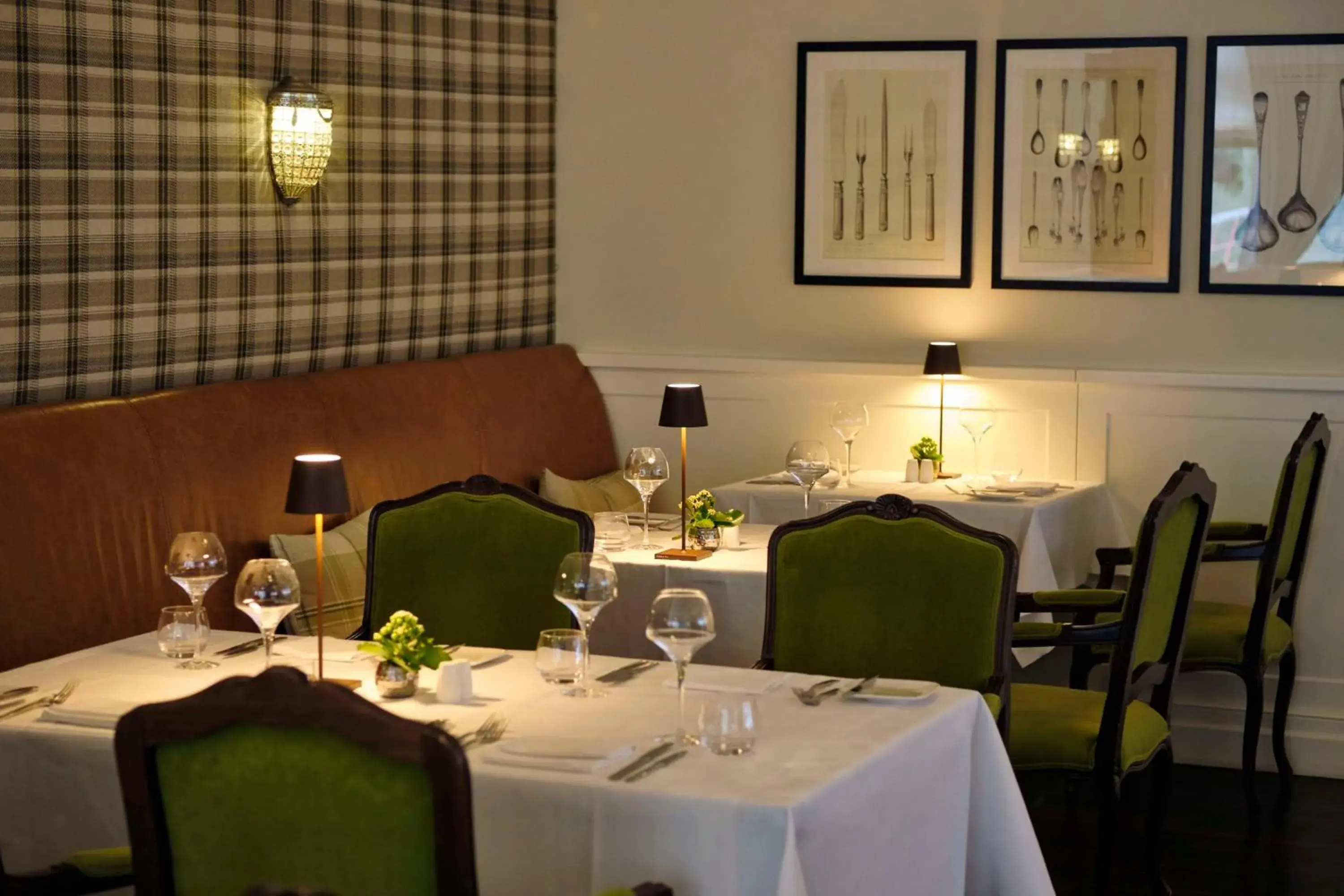 Restaurant/places to eat in Hilton Frankfurt Gravenbruch Restaurant/places to eat in Hilton Frankfurt Gravenbruch