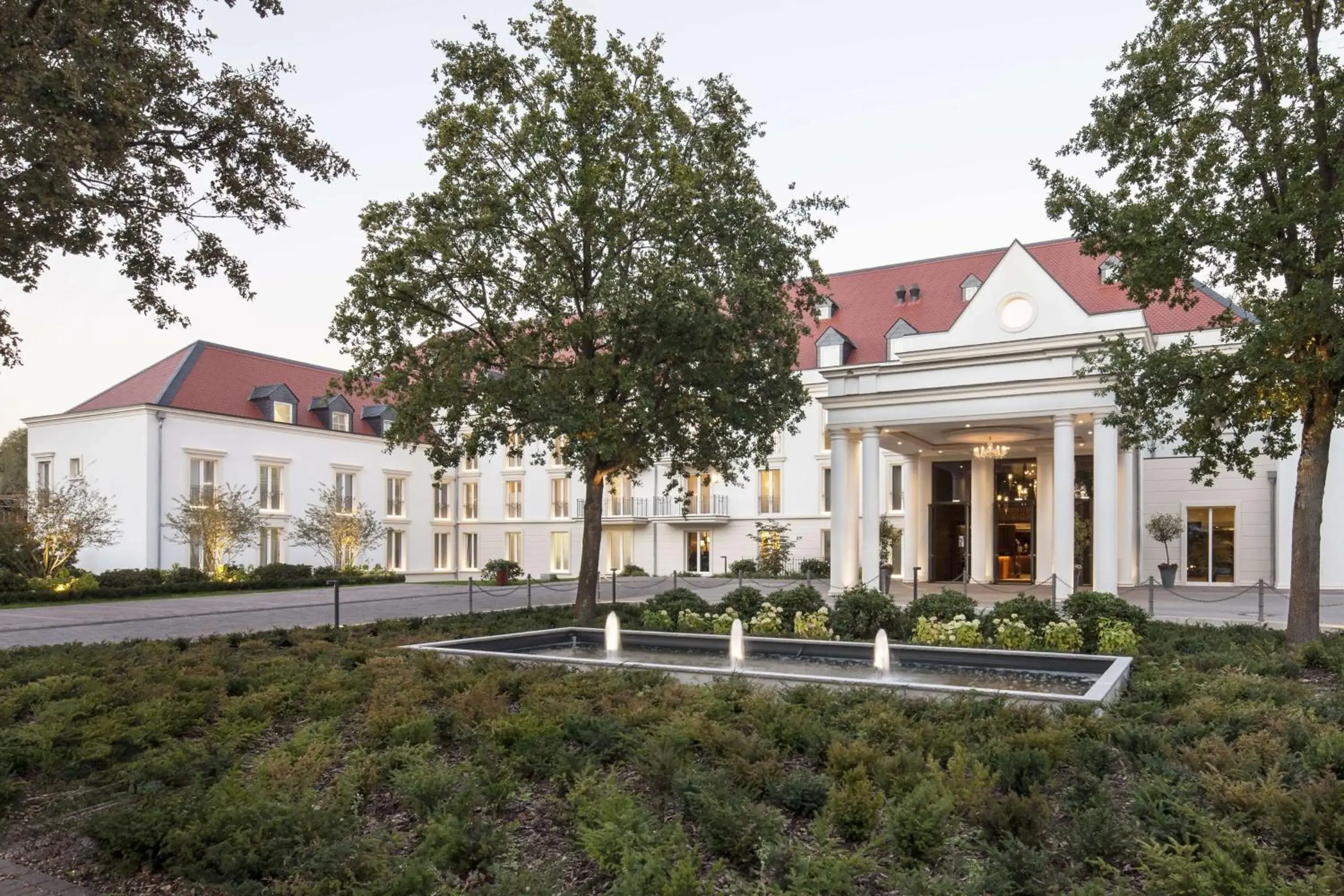 Property building in Hilton Frankfurt Gravenbruch Property building in Hilton Frankfurt Gravenbruch