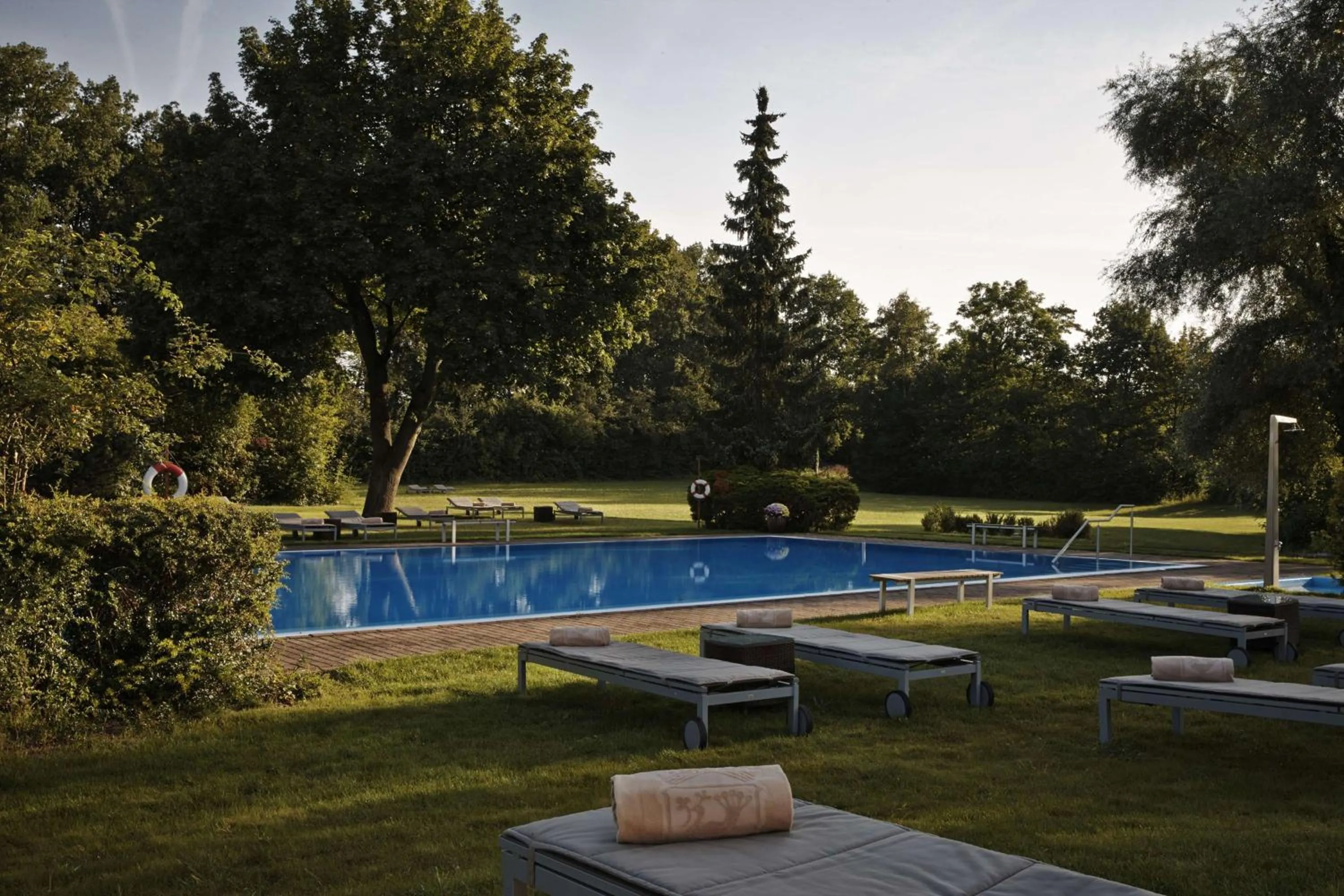 Garden in Hilton Frankfurt Gravenbruch