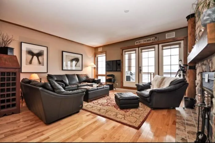 Living room in Equinoxe by Tremblant Platinum