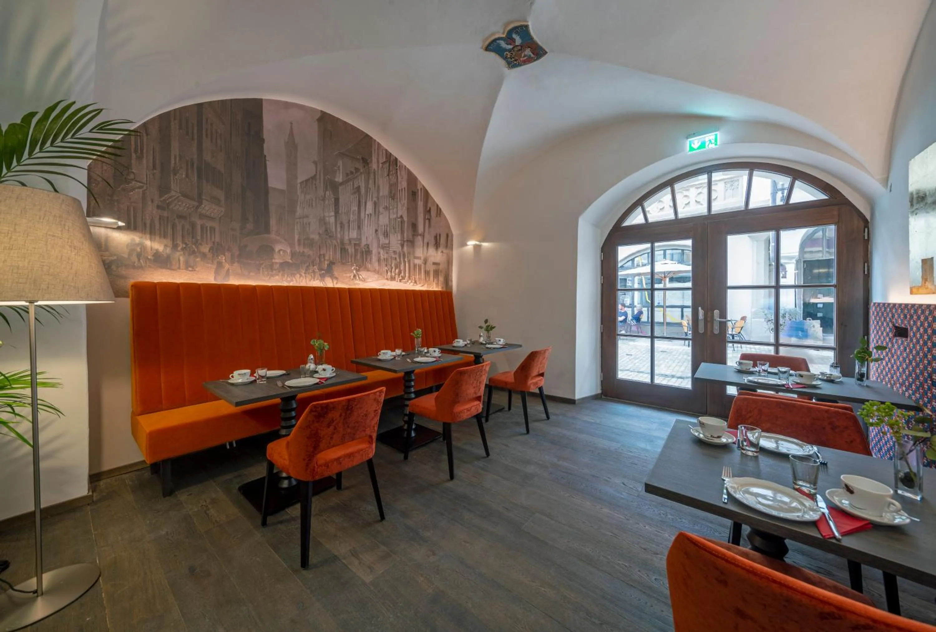 Restaurant/places to eat in Altstadthotel der Patrizier