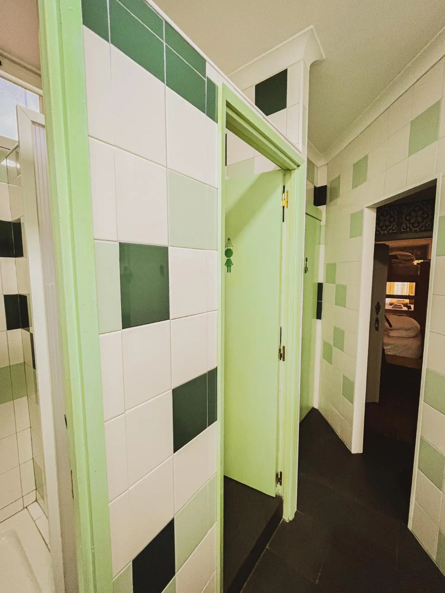 Very Typical - Alojamento Local