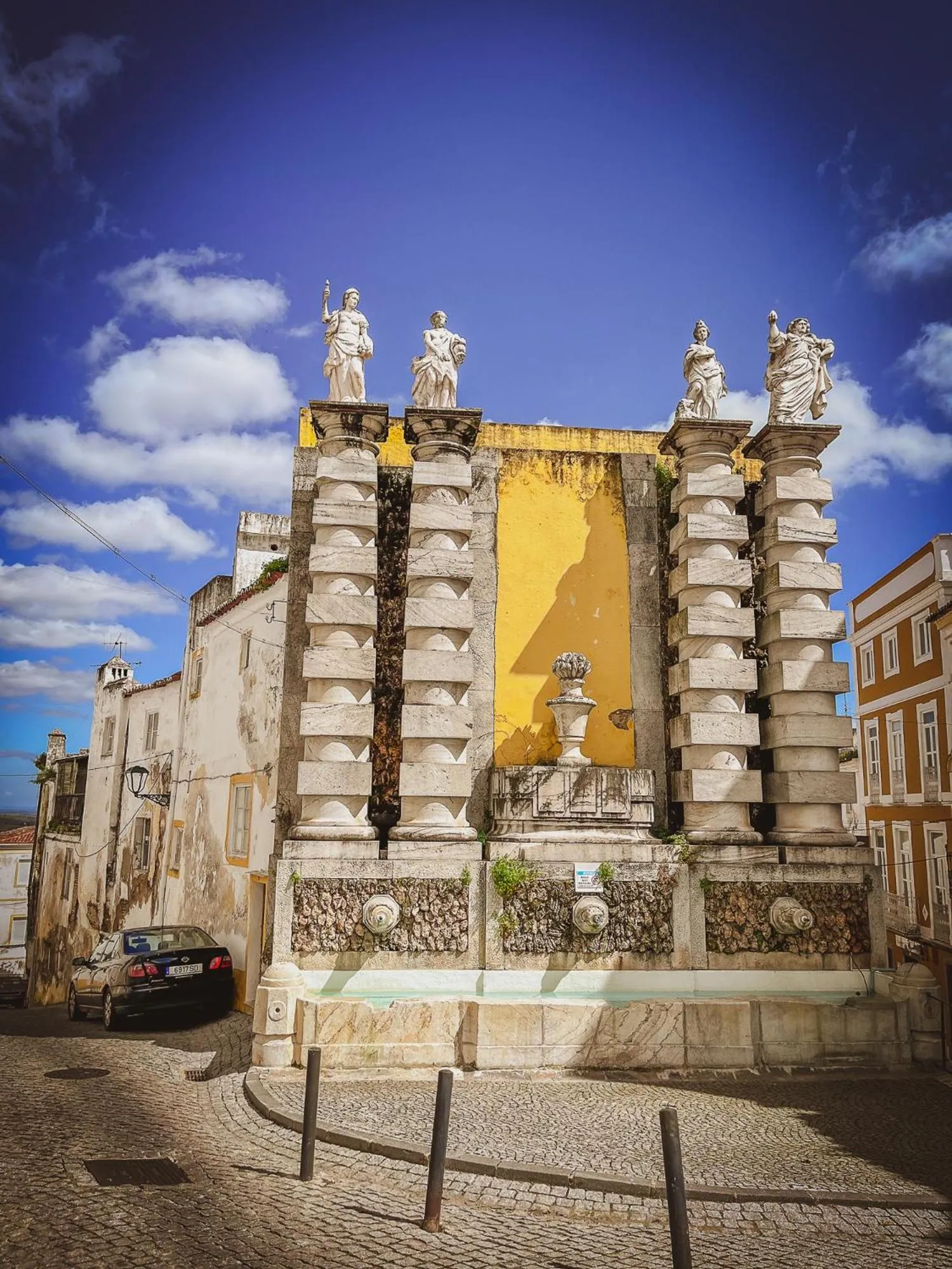 Nearby landmark in Very Typical - Alojamento Local