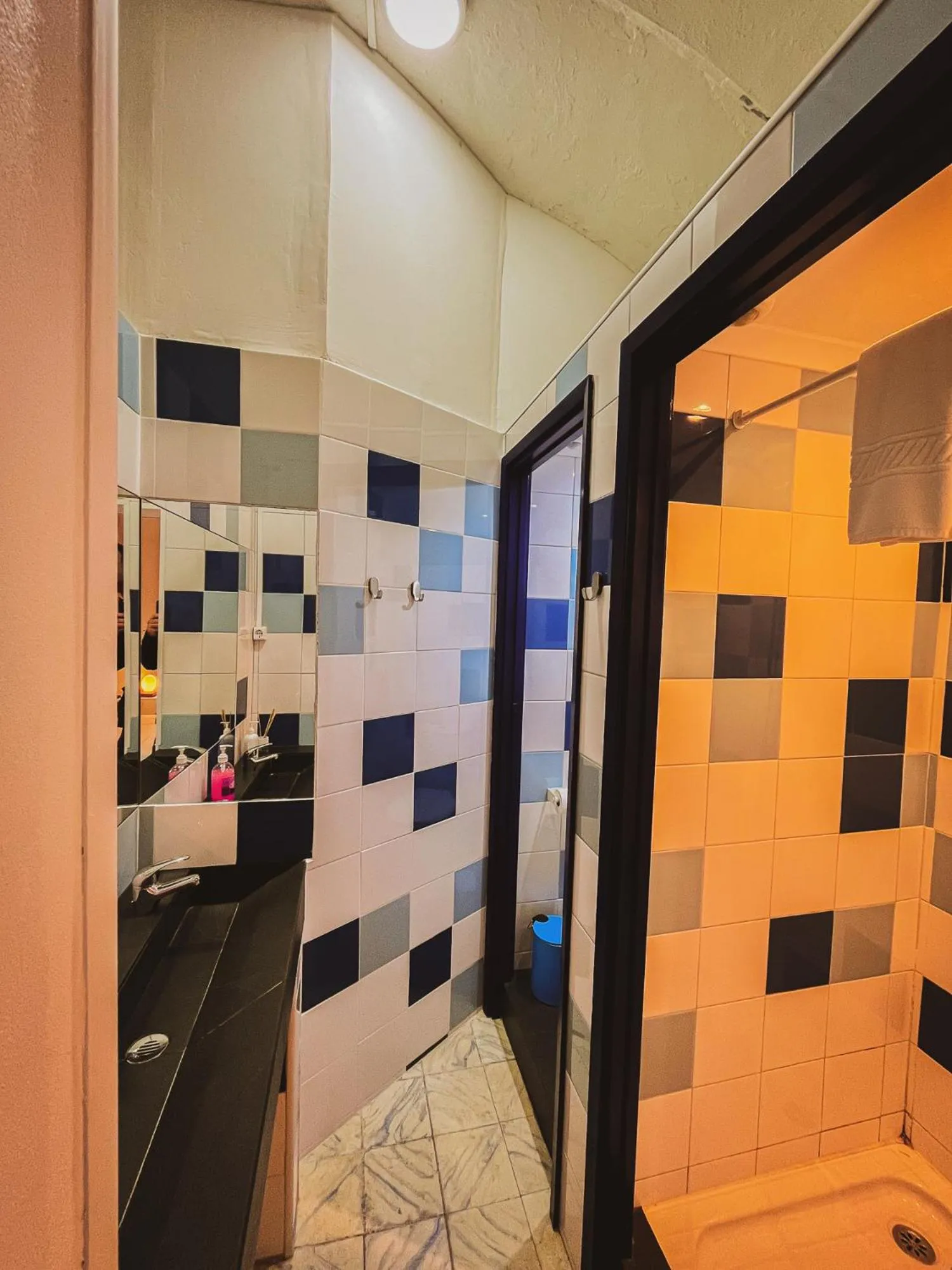 Very Typical - Alojamento Local