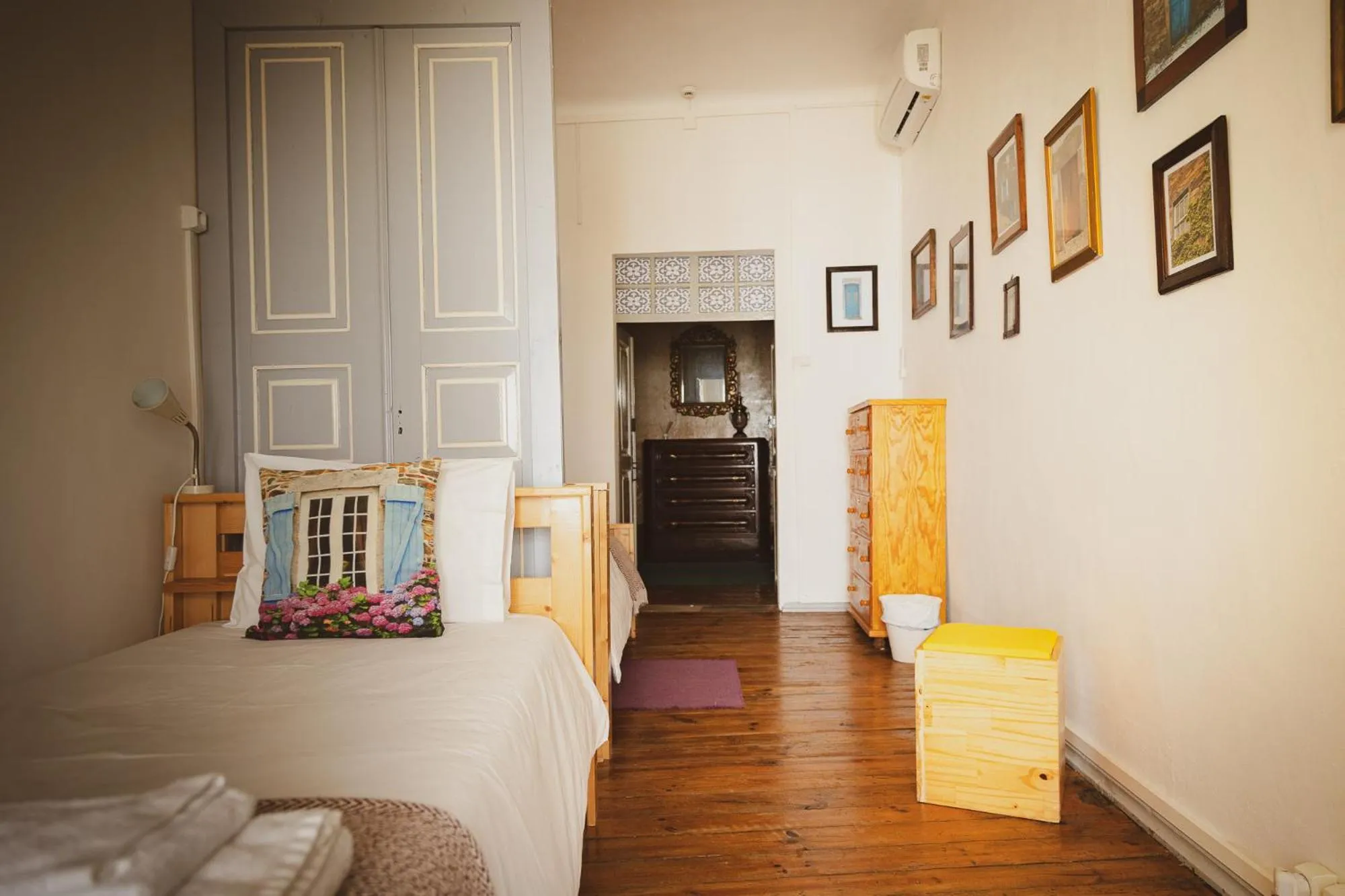 Bed in Very Typical - Alojamento Local