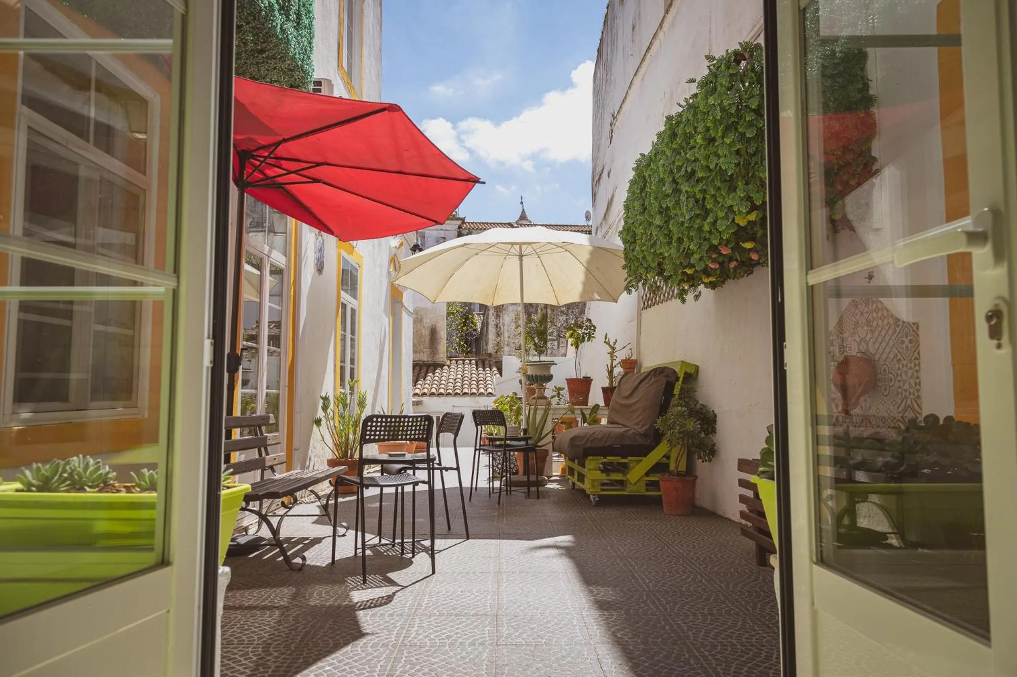 Patio in Very Typical - Alojamento Local