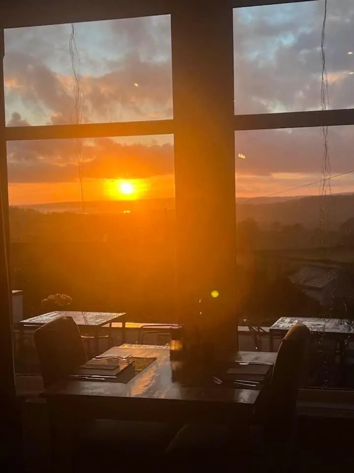 Restaurant/places to eat in Uplands Inn Cartmel