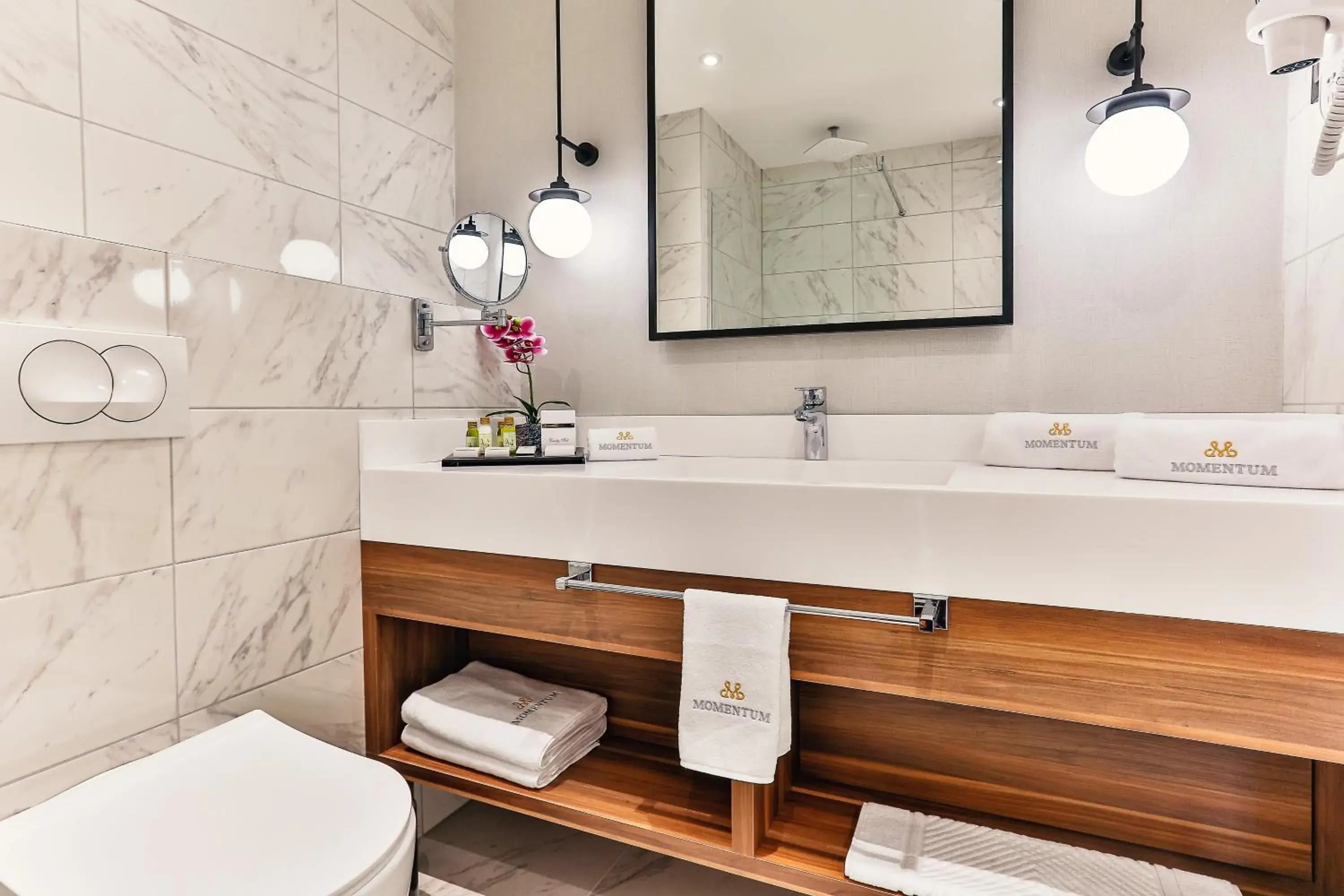 Bathroom in Boutique Hotel Momentum by Aycon Bathroom in Boutique Hotel Momentum by Aycon