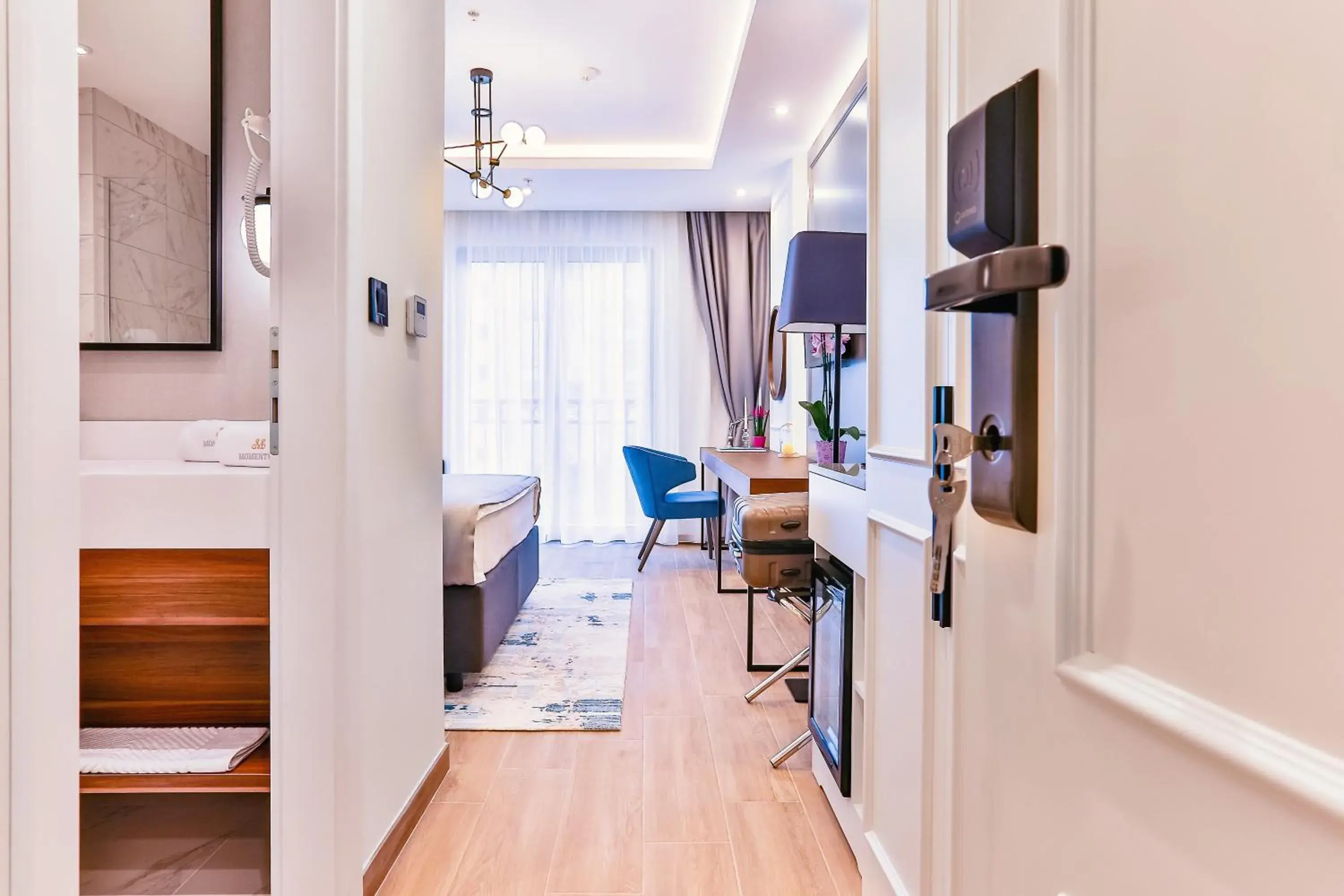 Photo of the whole room in Boutique Hotel Momentum by Aycon Photo of the whole room in Boutique Hotel Momentum by Aycon