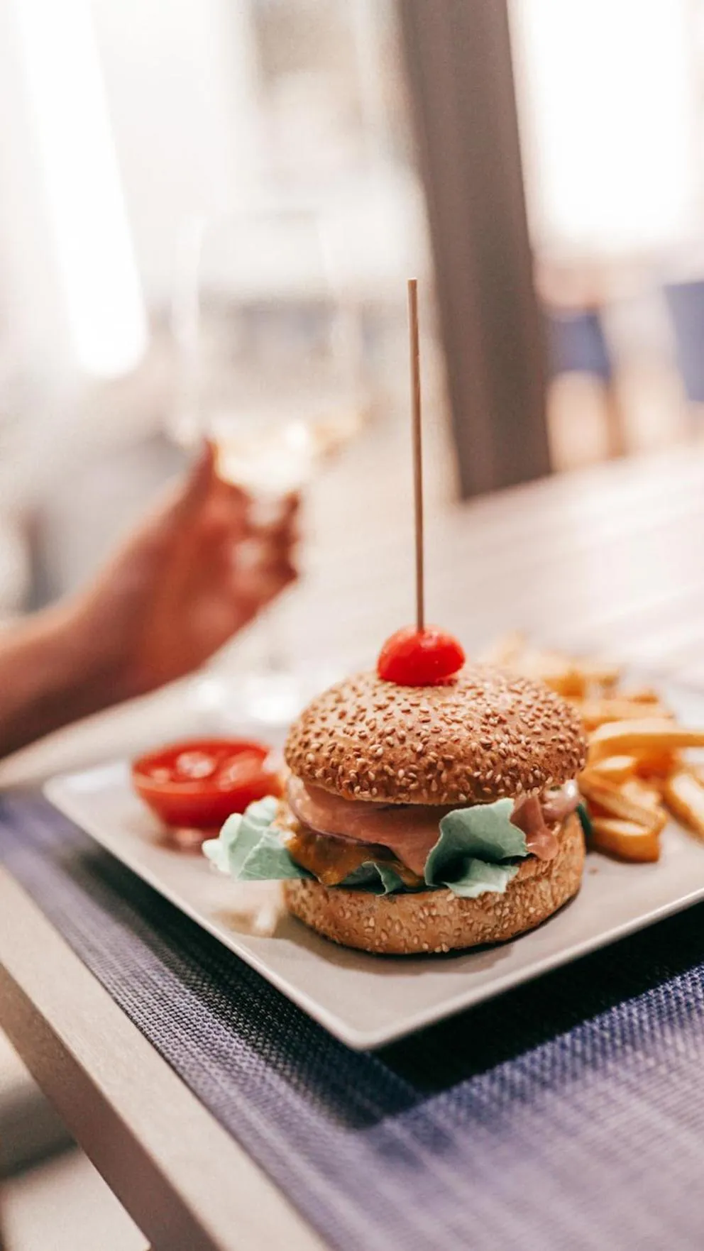 Restaurant/places to eat in Boutique Hotel Momentum by Aycon