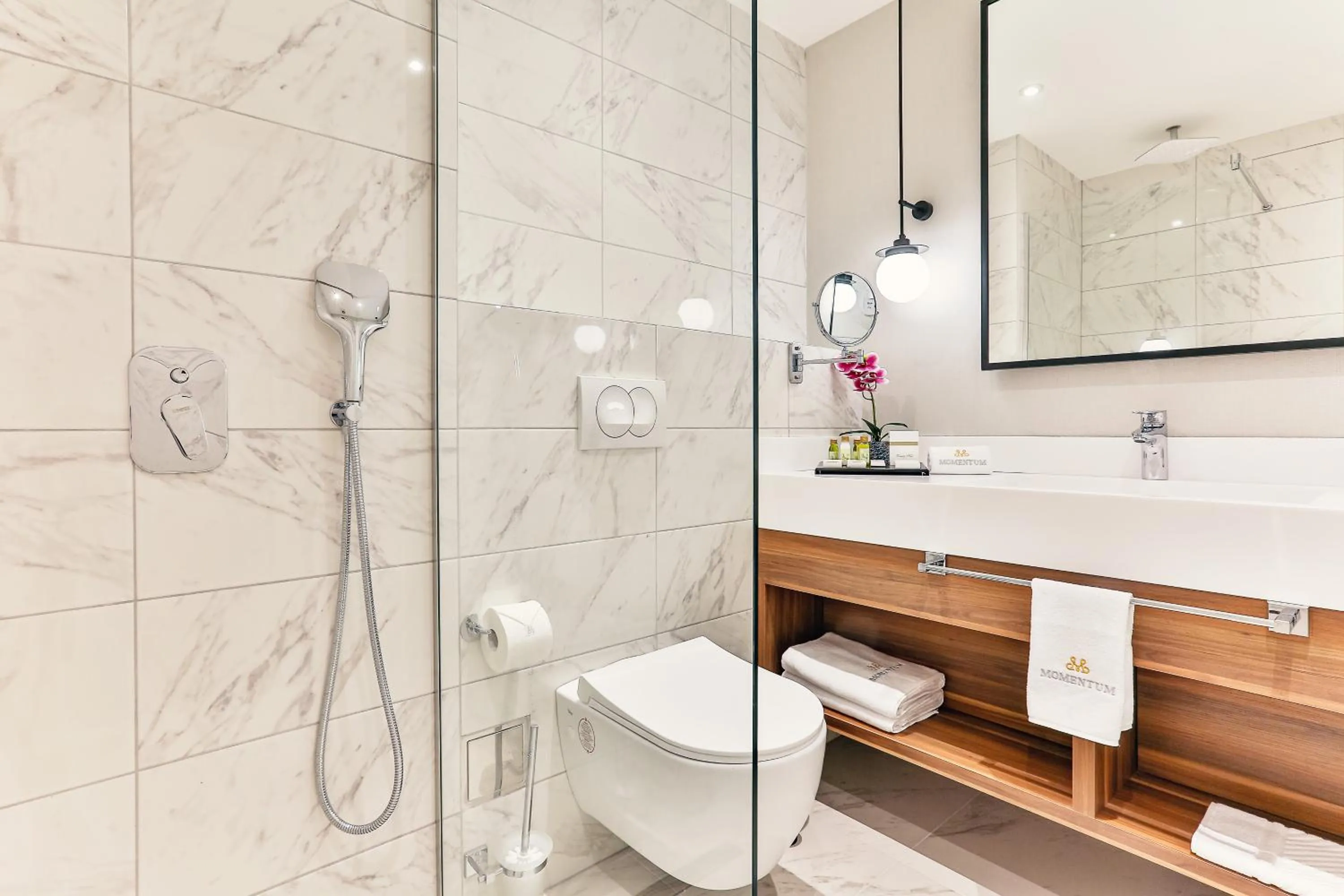 Bathroom in Boutique Hotel Momentum by Aycon