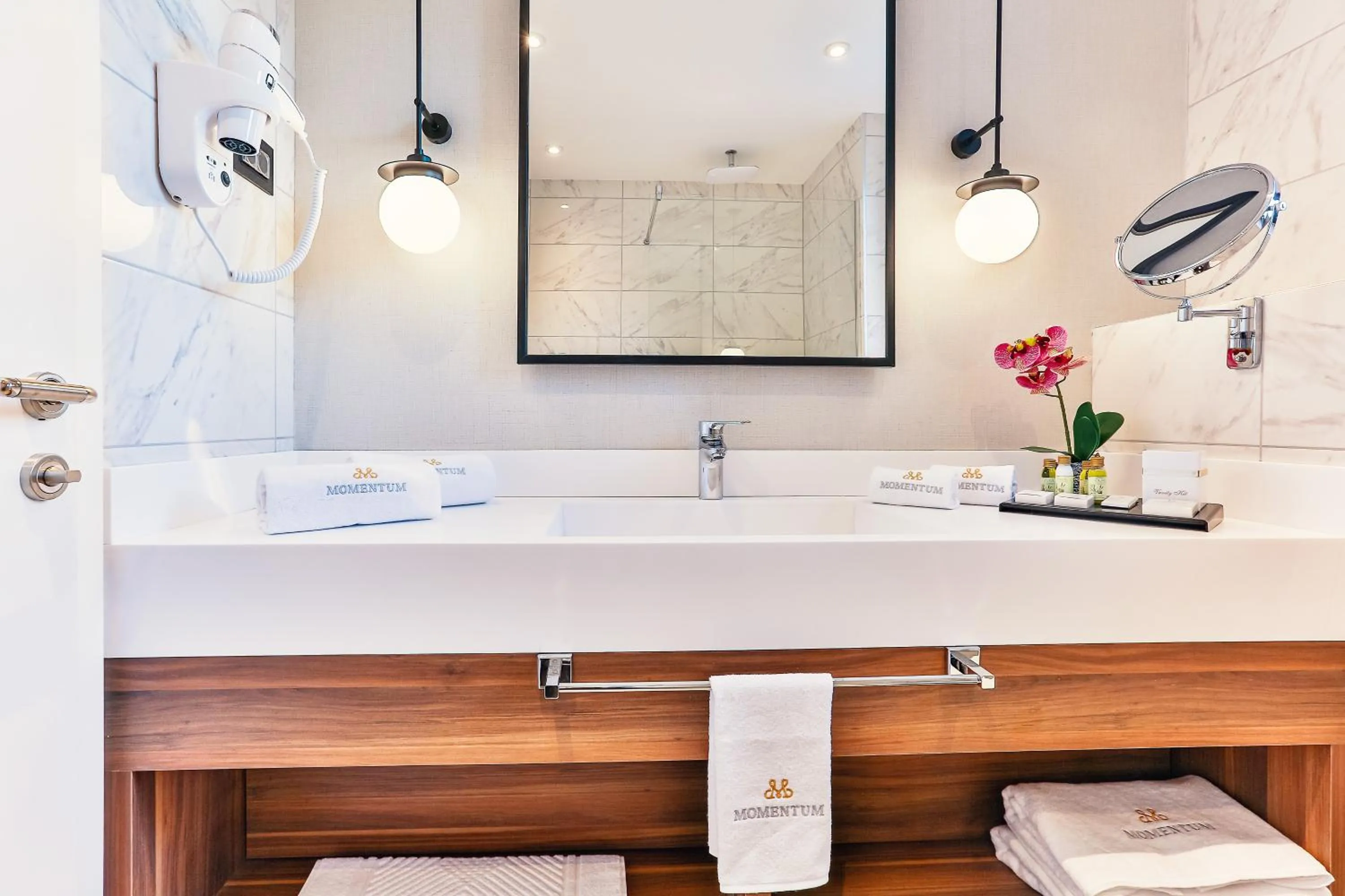 Bathroom in Boutique Hotel Momentum by Aycon