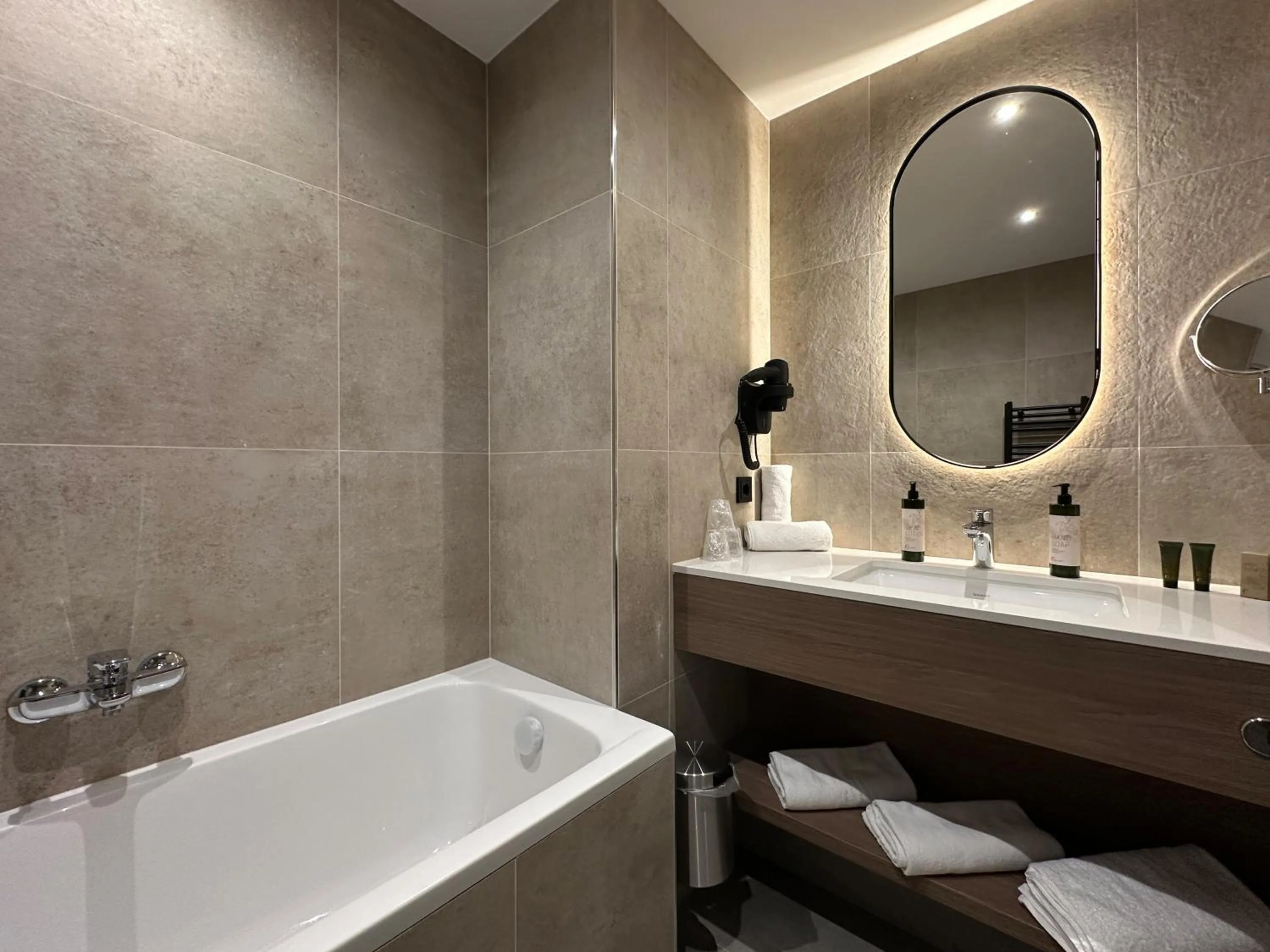 Bathroom in Hotel Gladbeck van der Valk