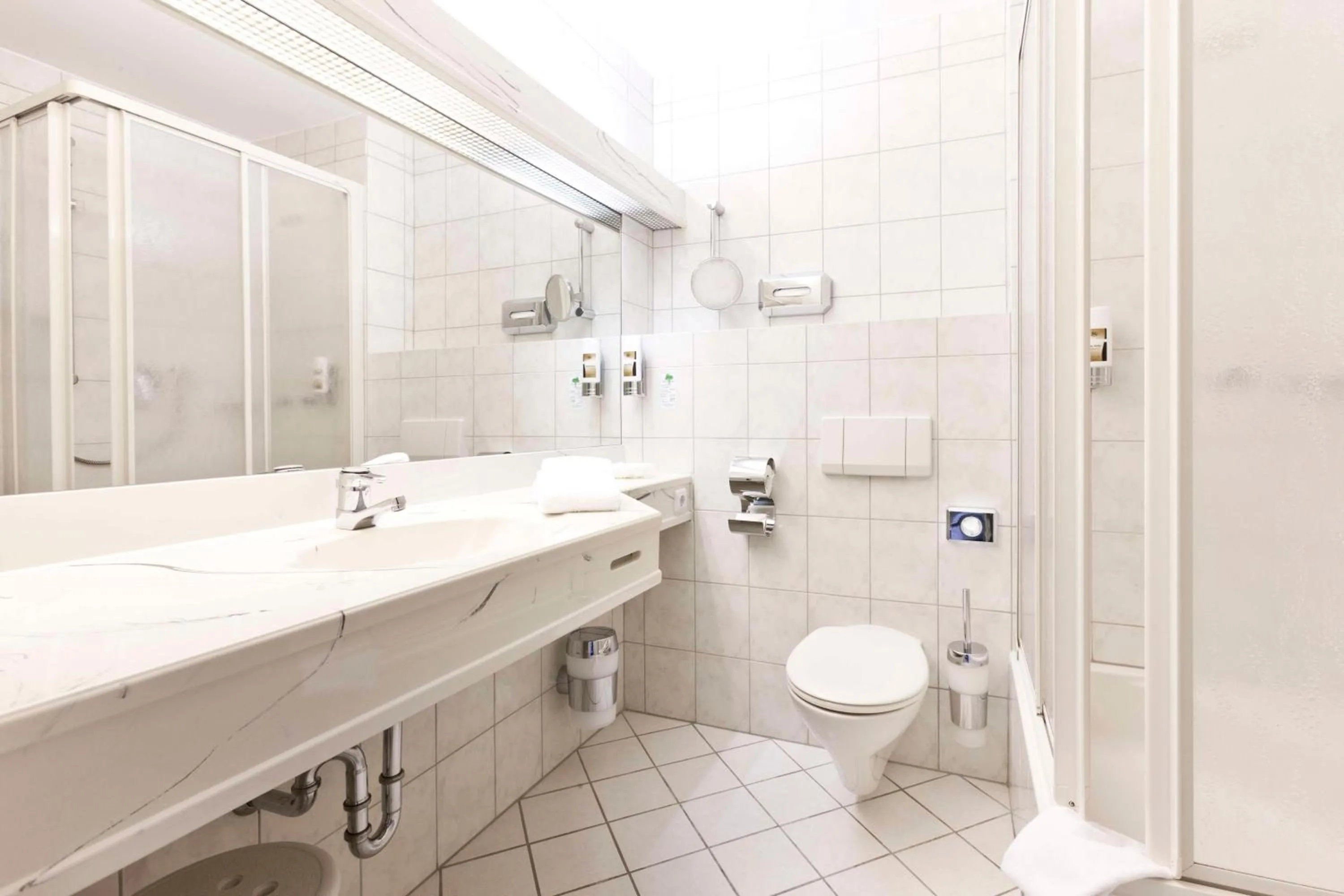 Bedroom in Sure Hotel by Best Western Rhoen Garden