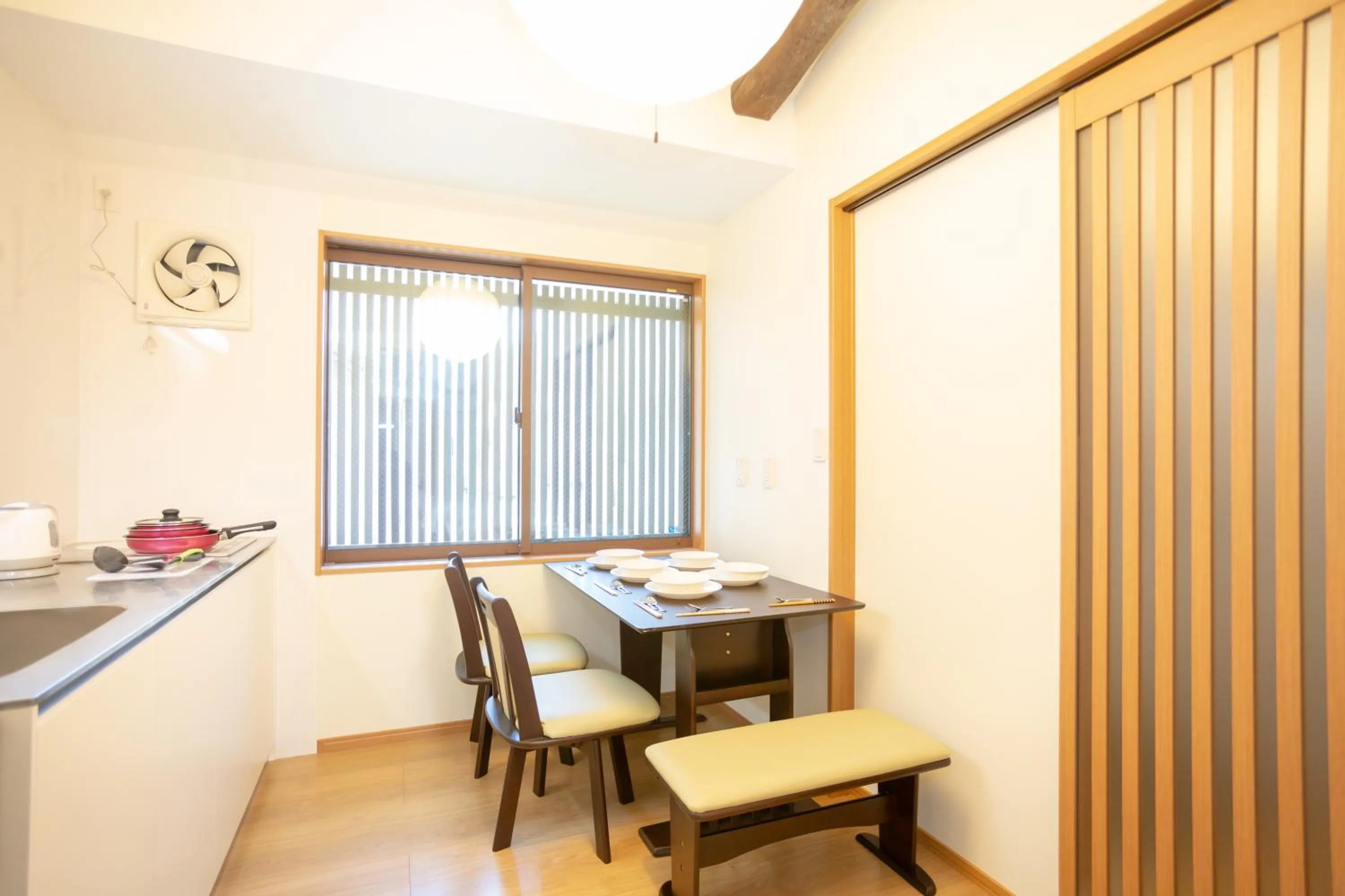 Dining area in ENRAKU