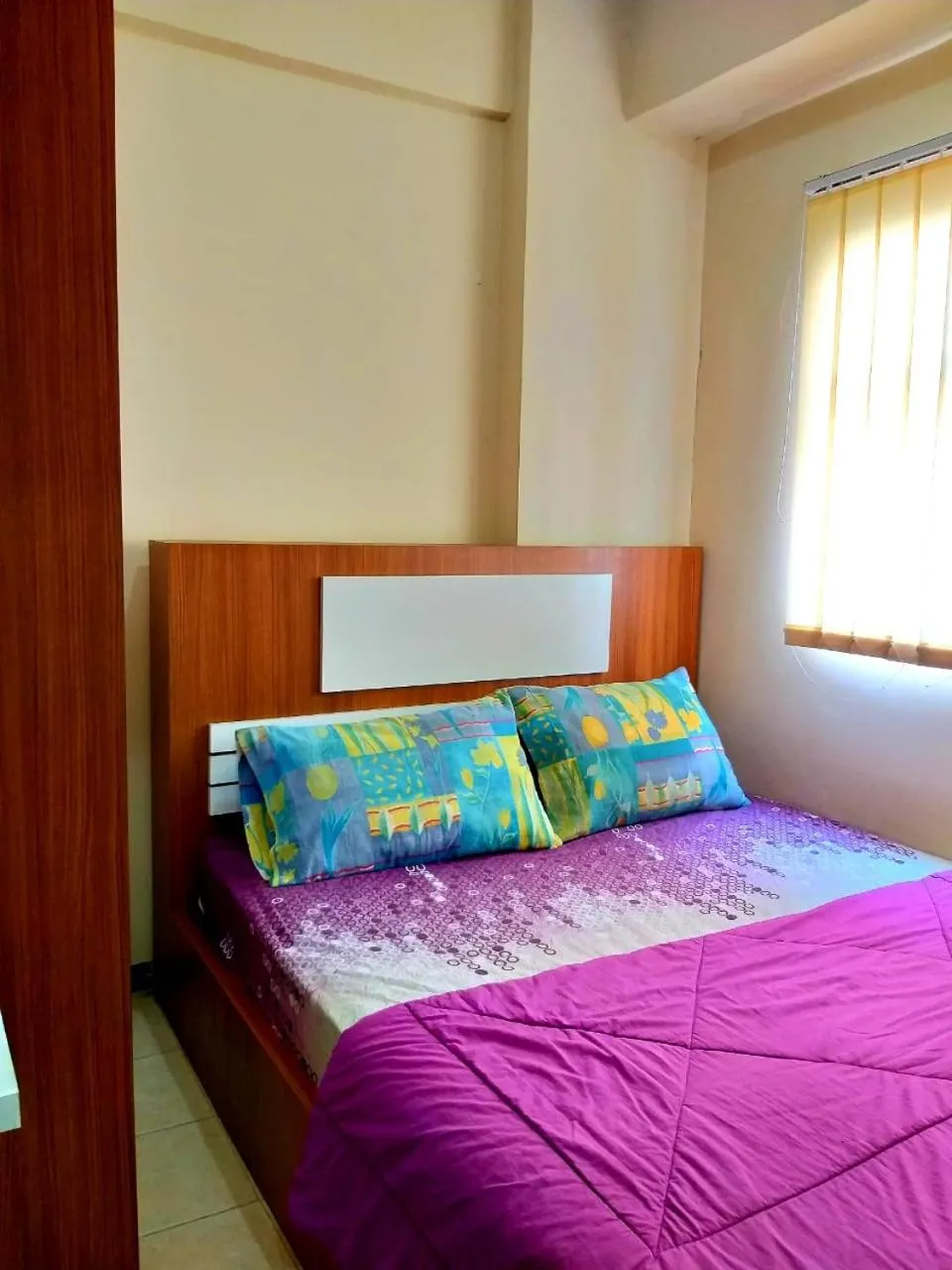 Bedroom, Bed in The suites Metro Apartment by Desta Farispro