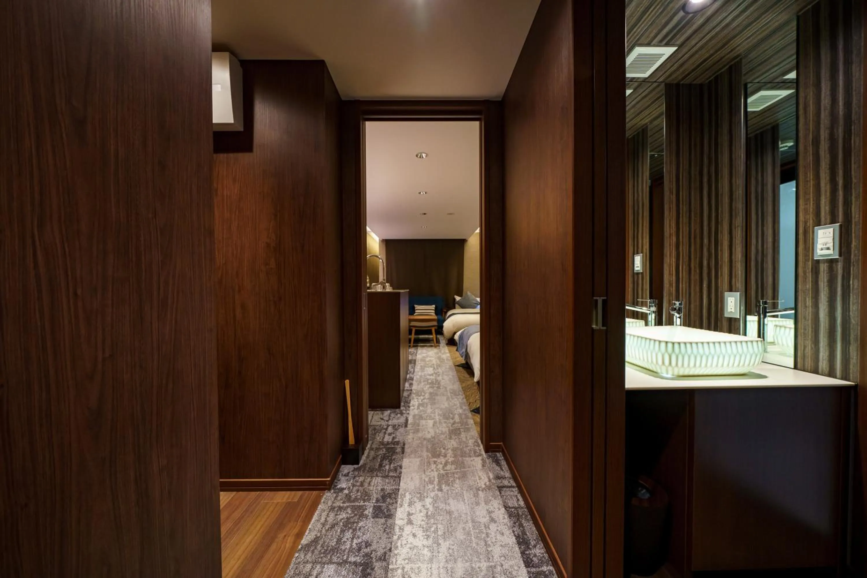 Photo of the whole room in Beautemps