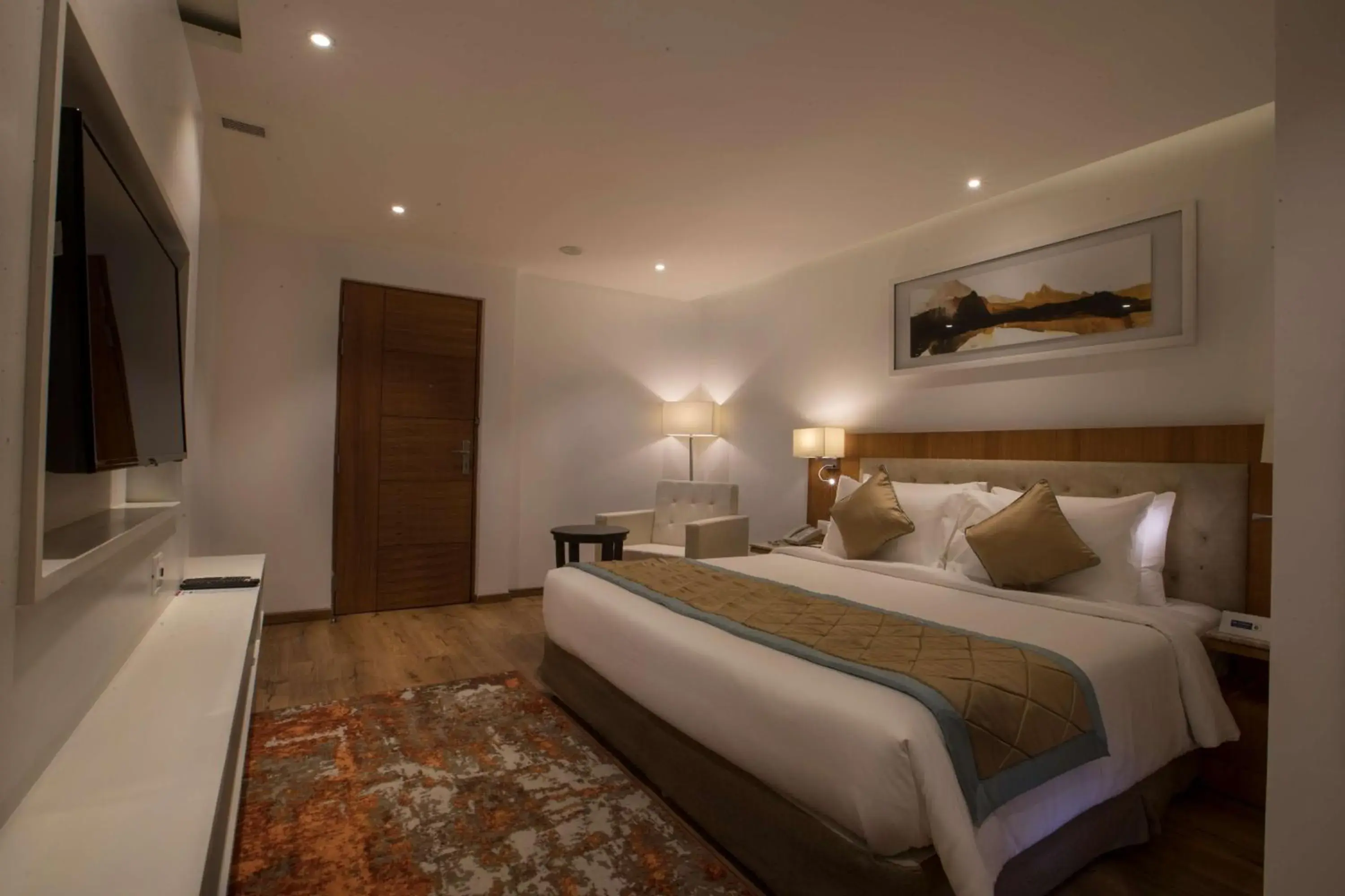 Photo of the whole room, Bed in Best Western Plus Tejvivaan Photo of the whole room, Bed in Best Western Plus Tejvivaan