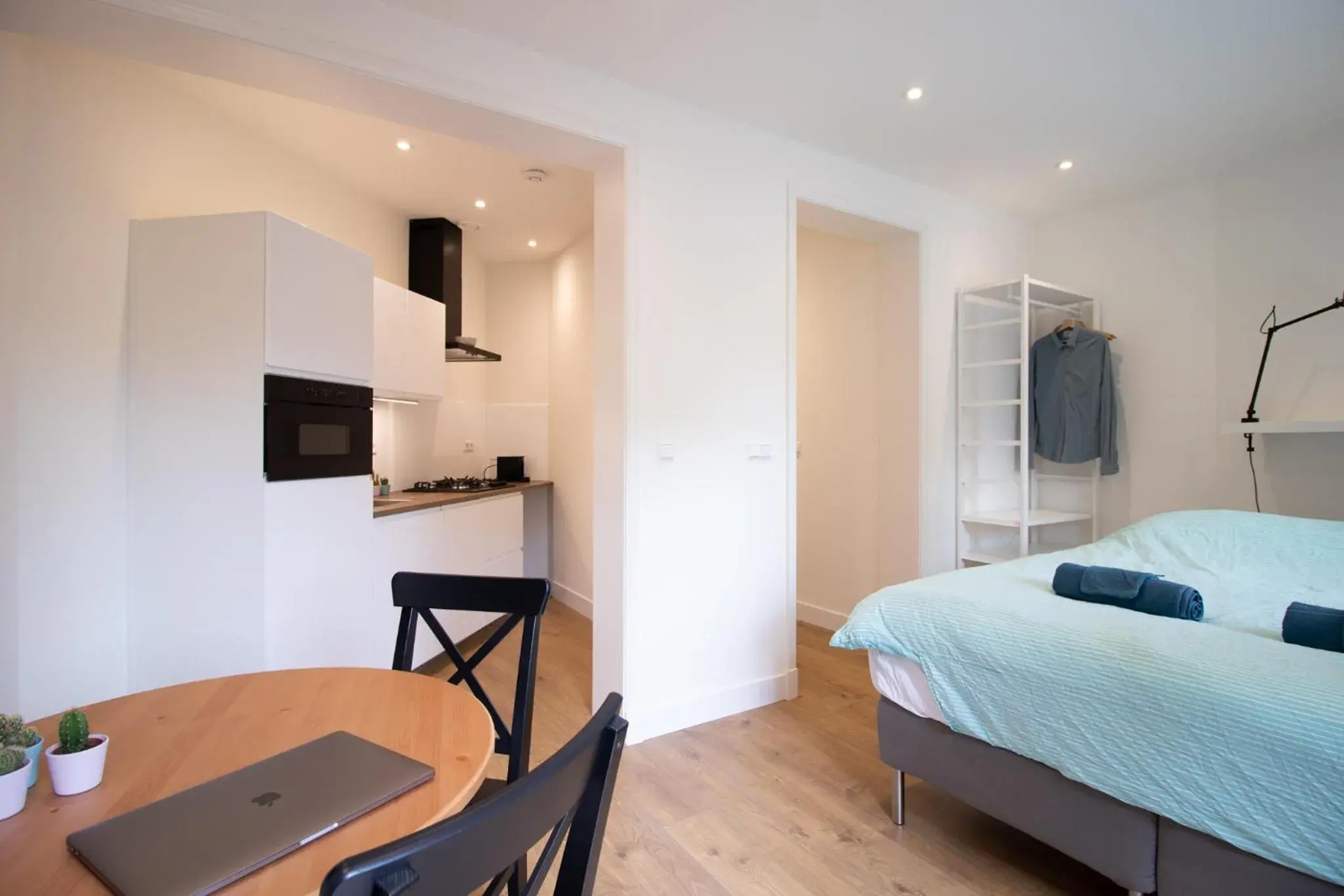 Escamp Apartments Escamp Apartments