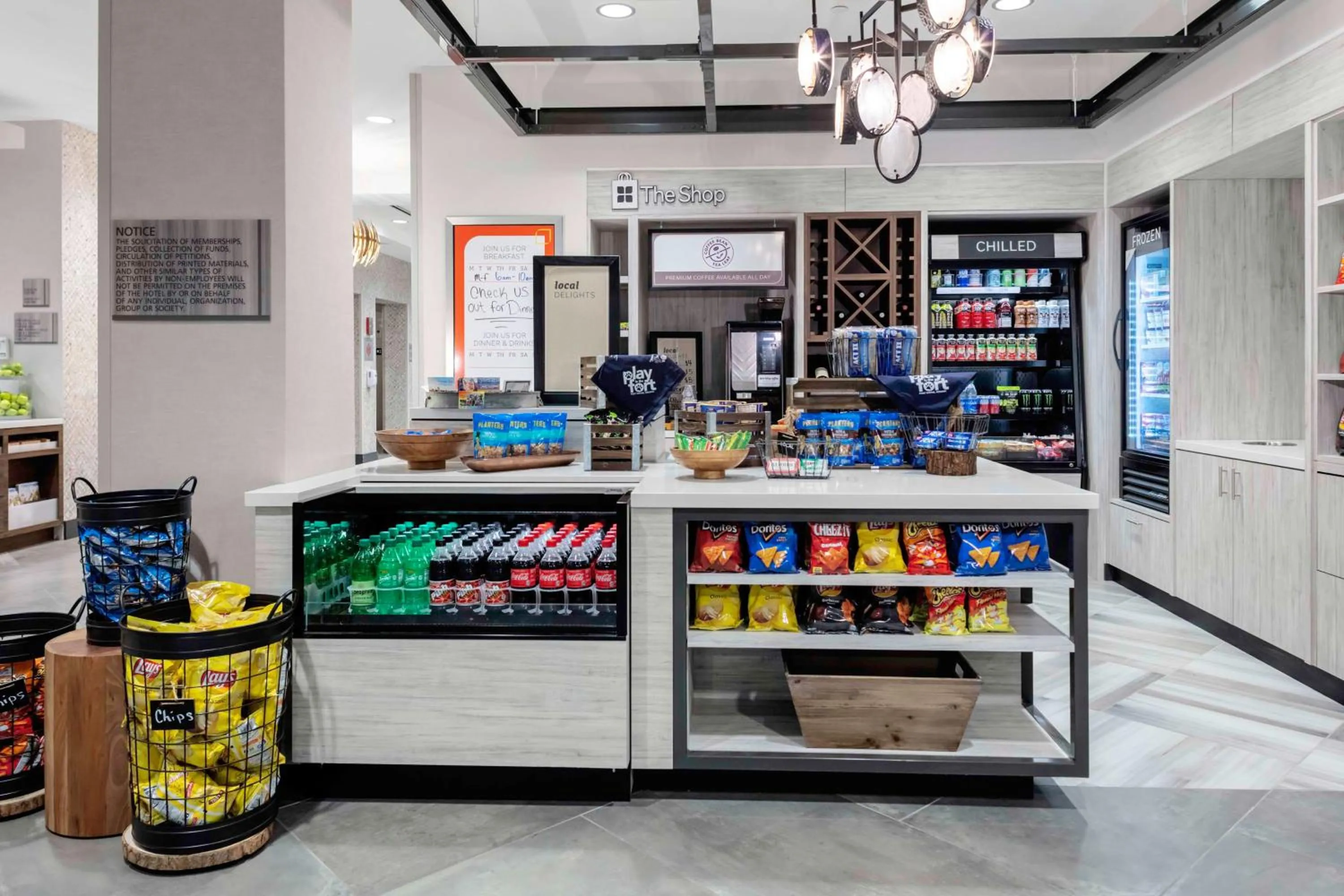 Restaurant/places to eat in Home2 Suites By Hilton Fort Wayne North