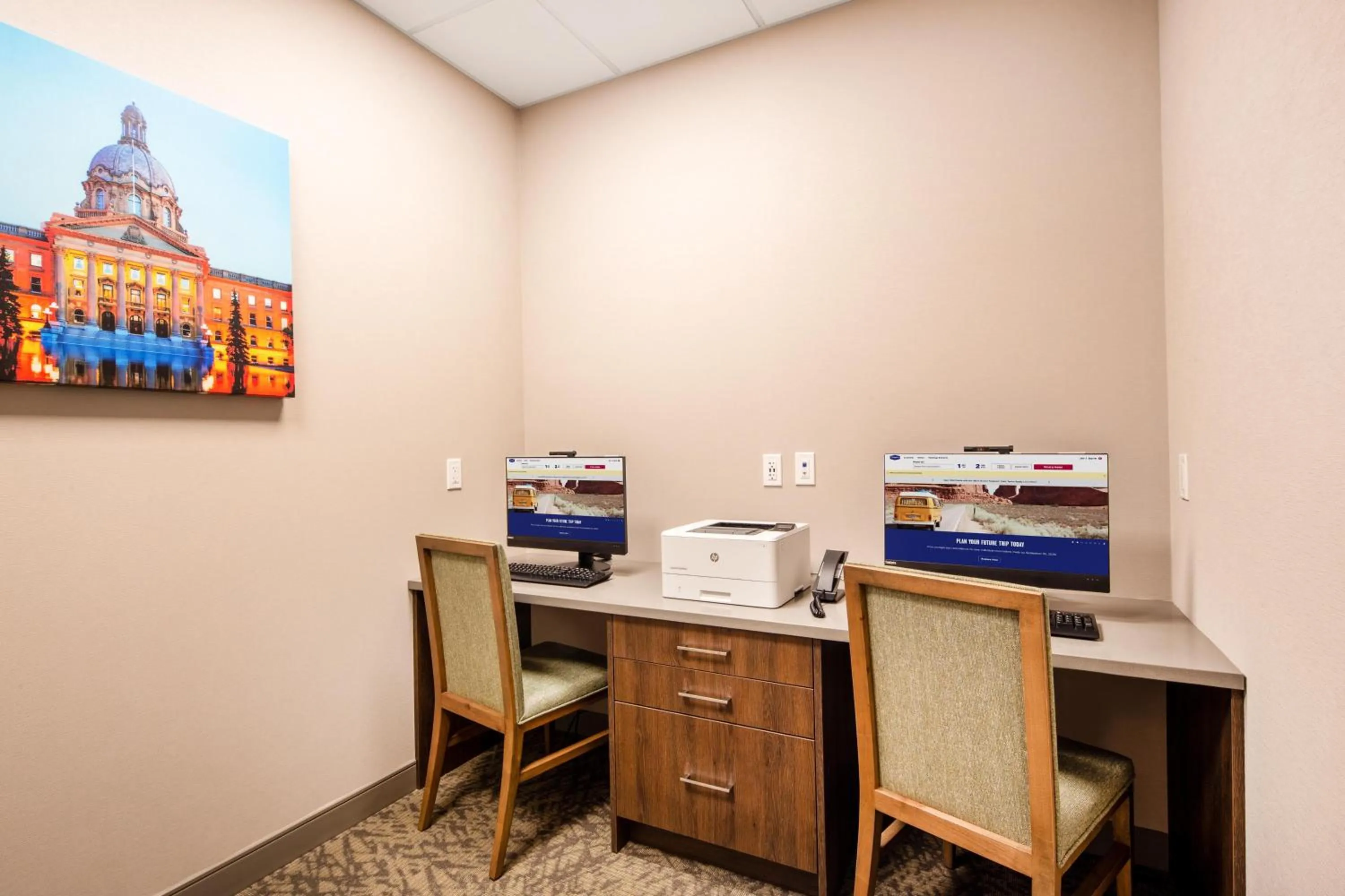 Business facilities in Hampton Inn & Suites Edmonton St. Albert, Ab