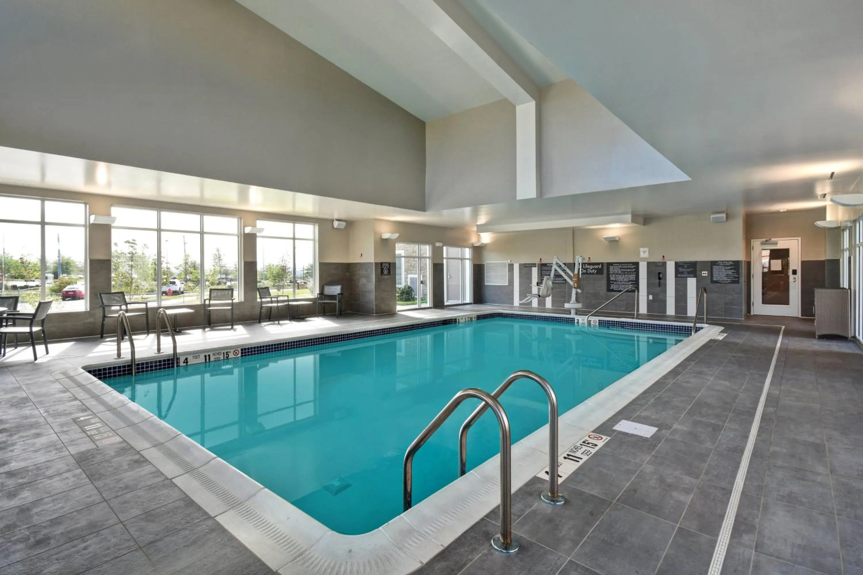 Swimming pool in Residence Inn Middletown Goshen