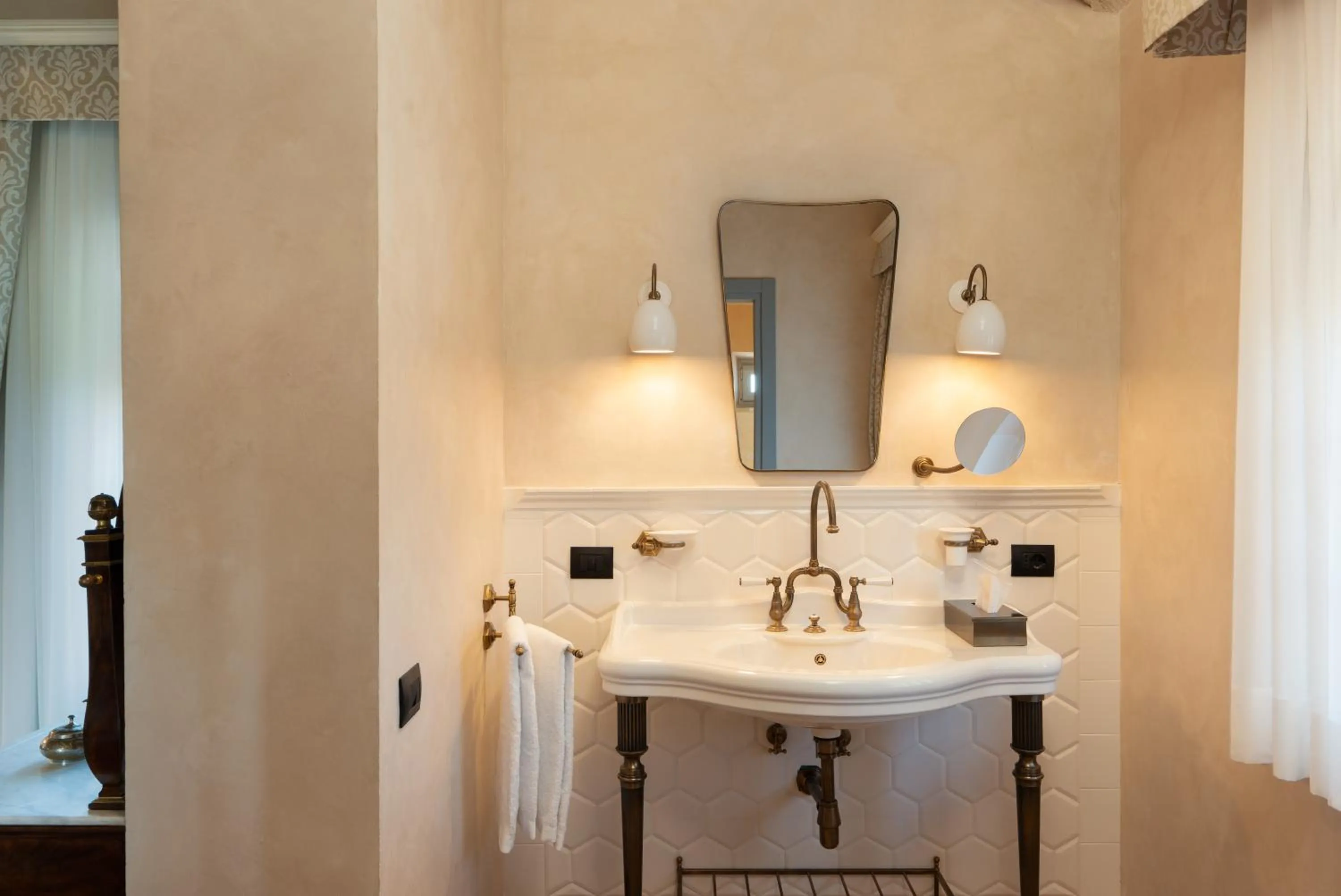Bathroom in Villa Petriolo - Small Luxury Hotels of the World