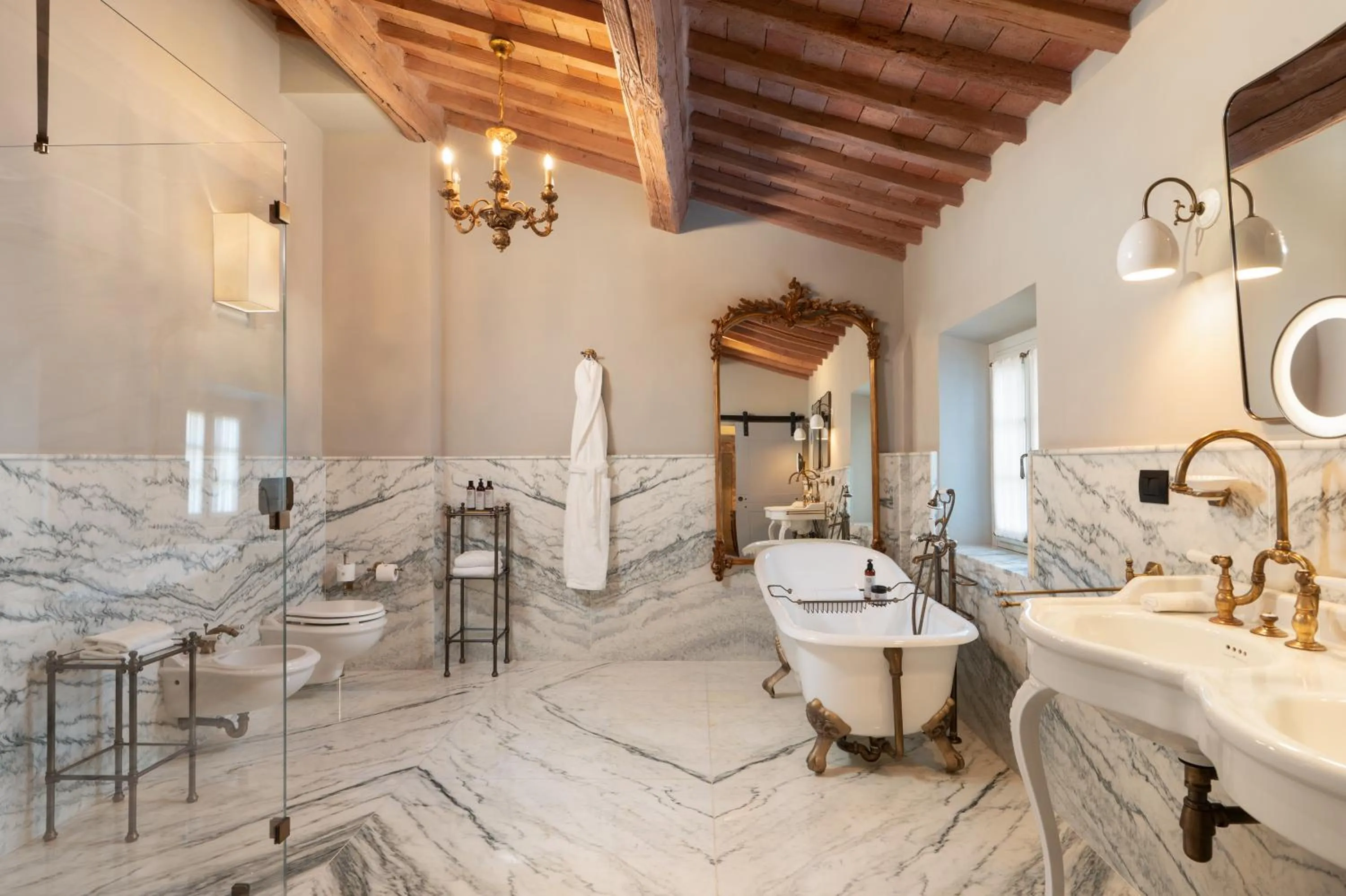 Bathroom in Villa Petriolo - Small Luxury Hotels of the World