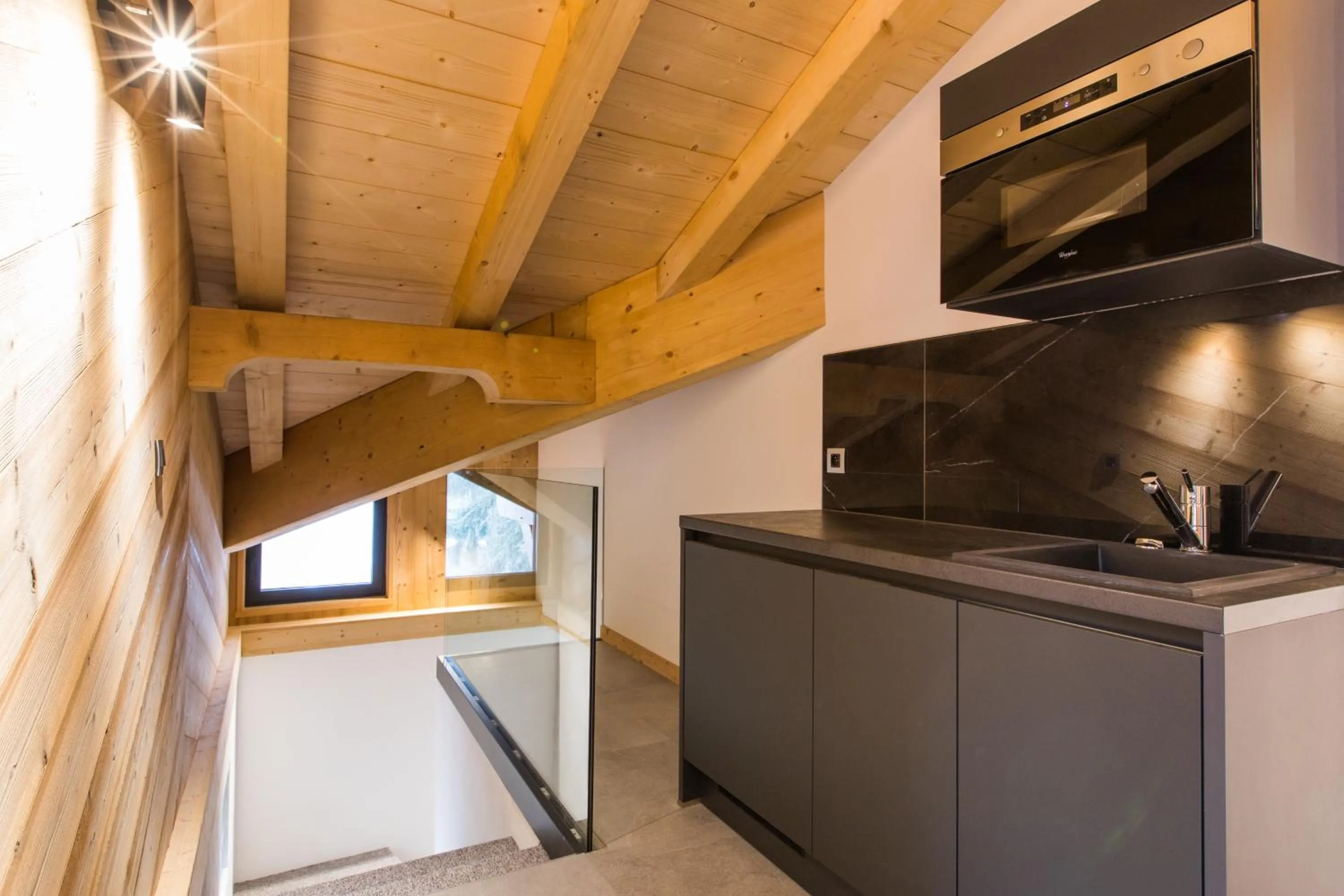 Kitchen or kitchenette in Chalet sur les monts Morzine