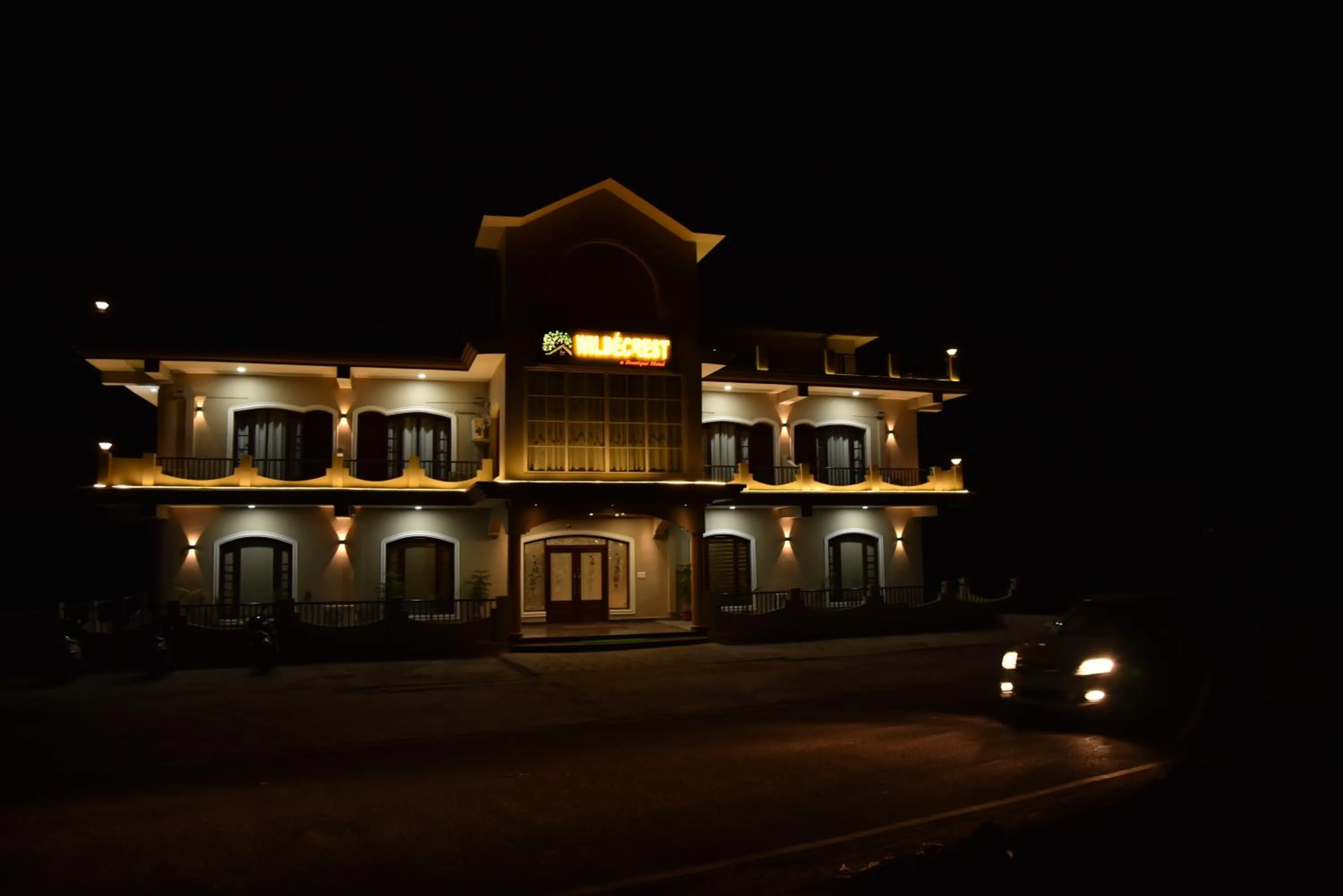 Property building in Mastiff Wildcrest Dharamshala Chamunda Devi Temple