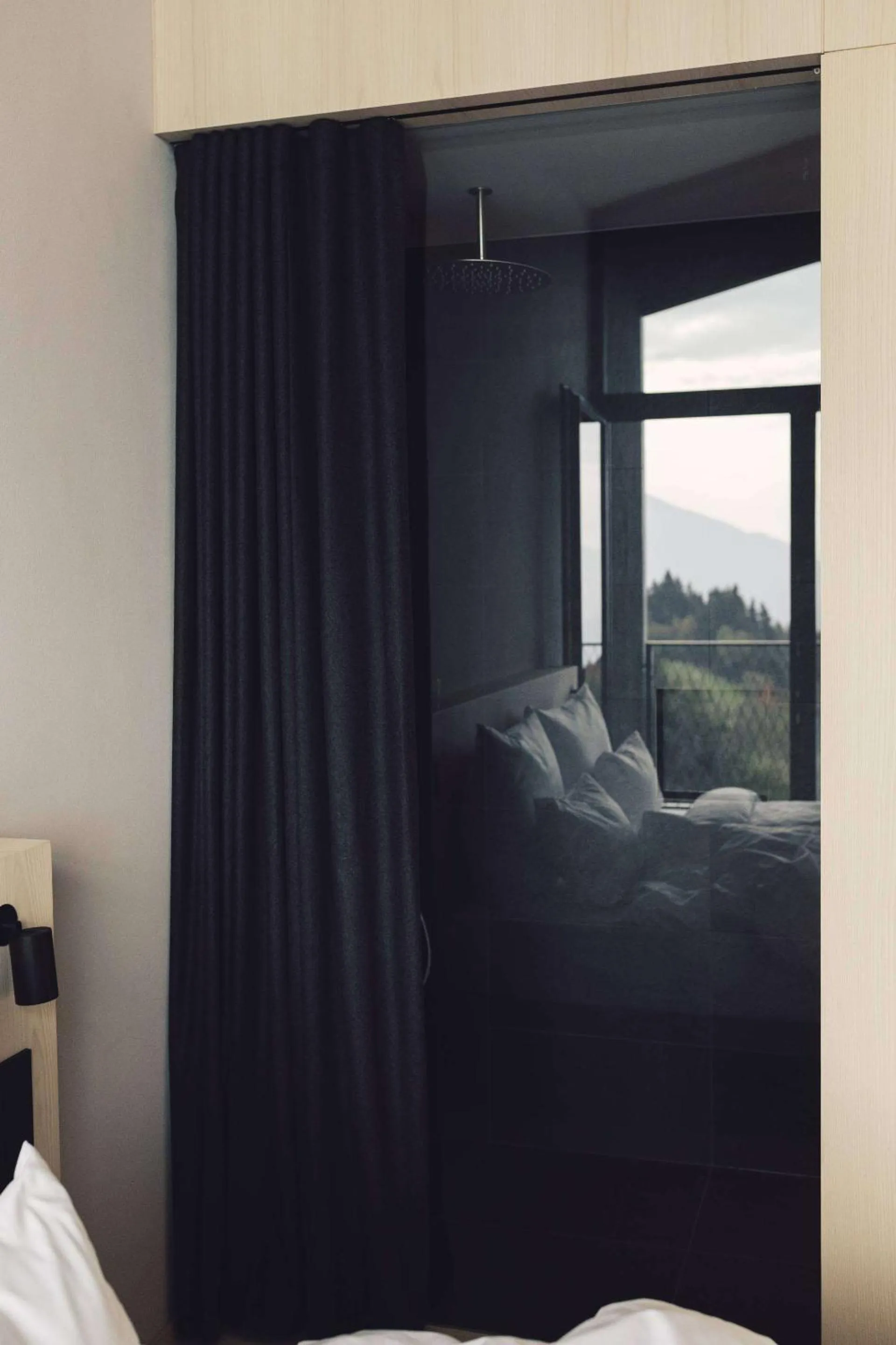 Bedroom, Bed in Hotel Milla Montis