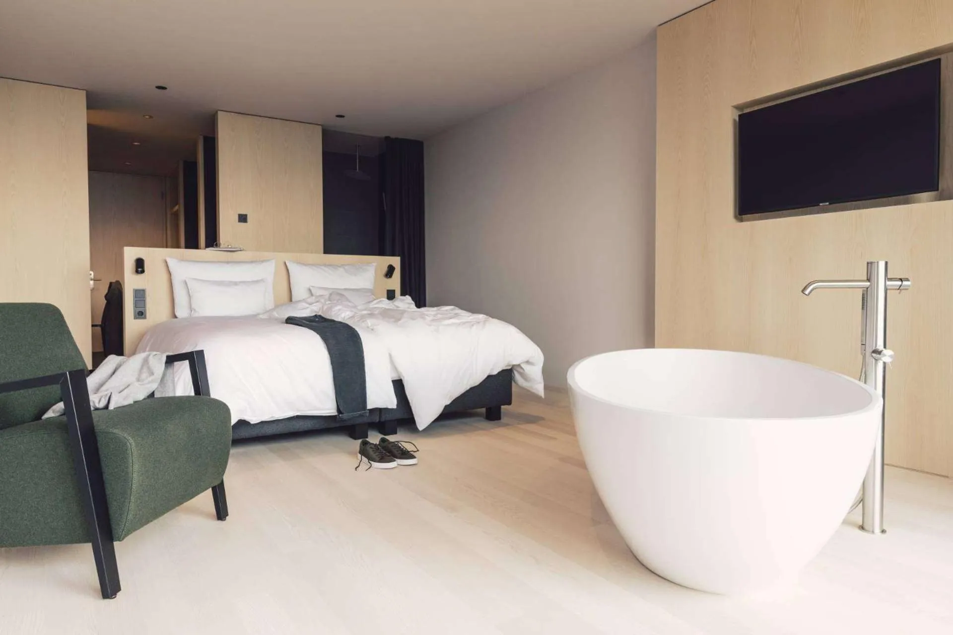 Bedroom, Bed in Hotel Milla Montis