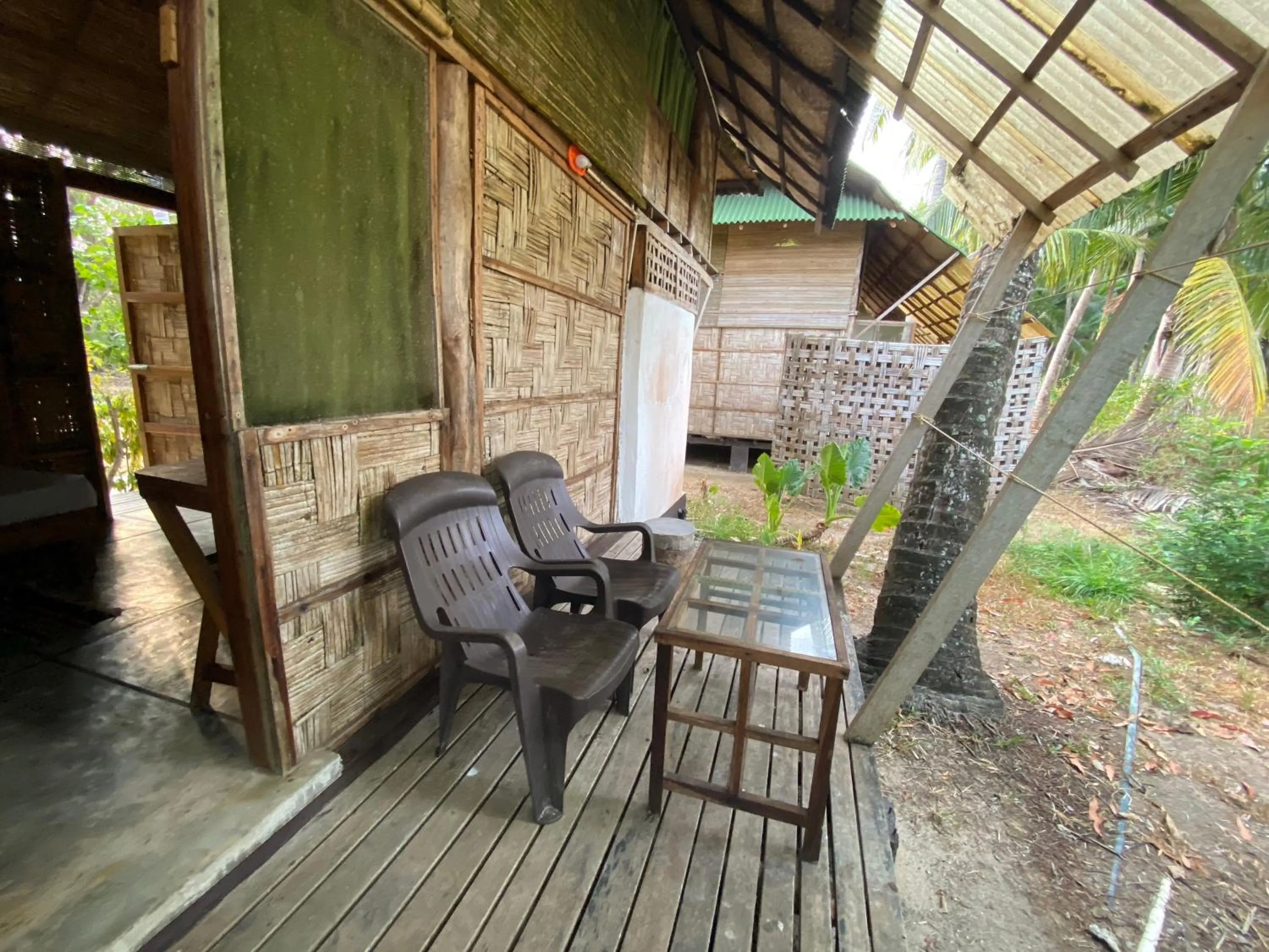 Seating area in Emerald Gecko, Neil Island