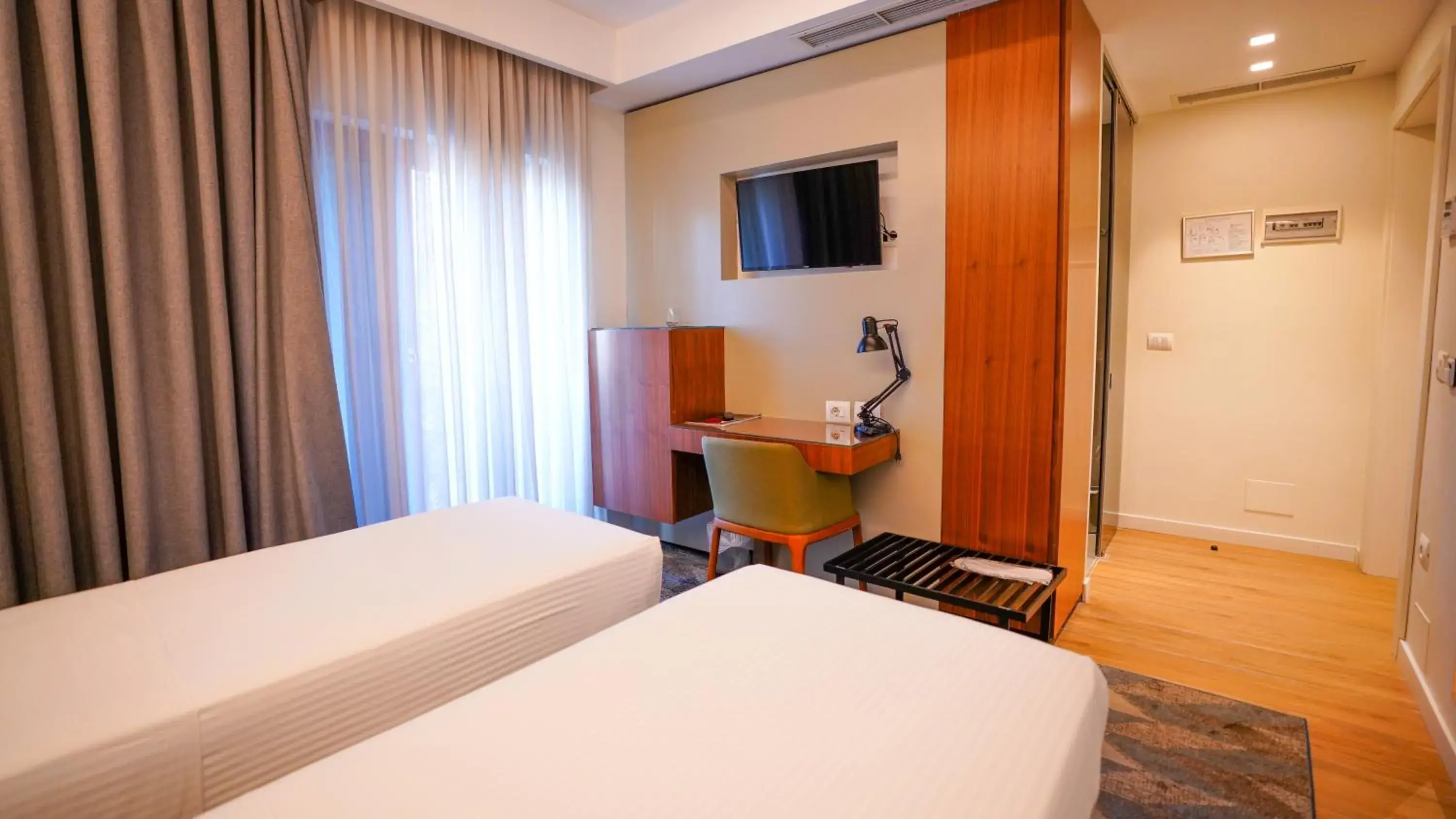 Standard Twin Room in Hotel Theatro- City Center Standard Twin Room in Hotel Theatro- City Center